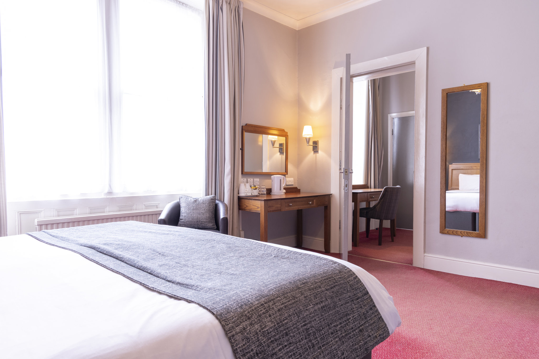 6759_DB_GKI_Brentwood_Rotherham_Venue_Family-Room_2025_00_S