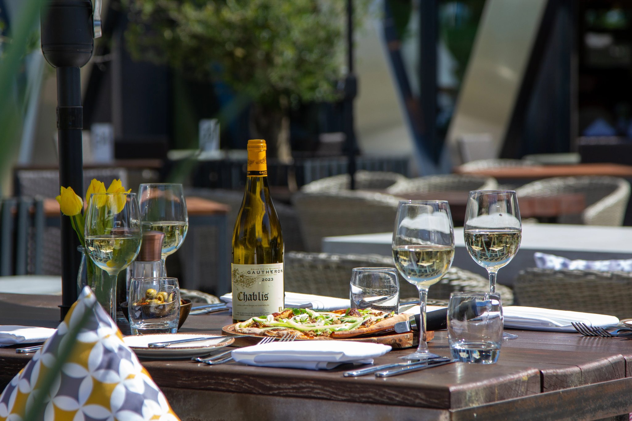 iTRHnZzgokuBYtxSKgaXg_Terrace-Photos_S