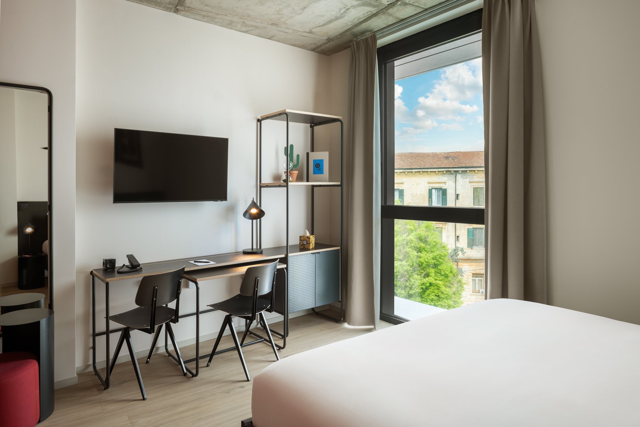 W6yoayUwREChC5rvOxd2Vw_The_Social_Hub_Rome_Interior_Rooms_S