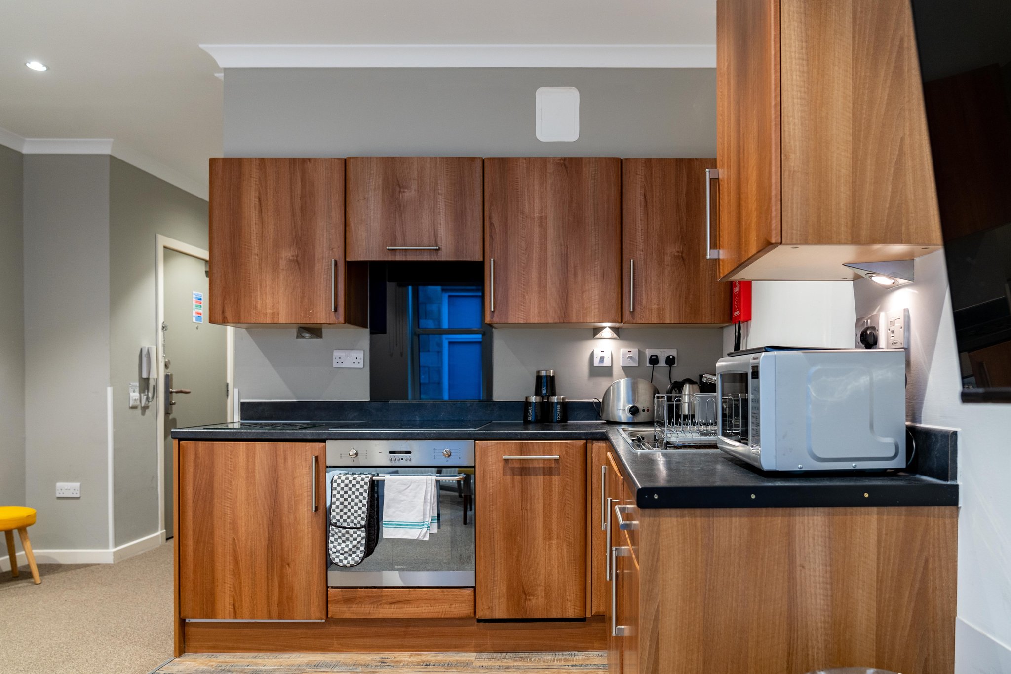 Famliy_Studio_Kitchen-2_S