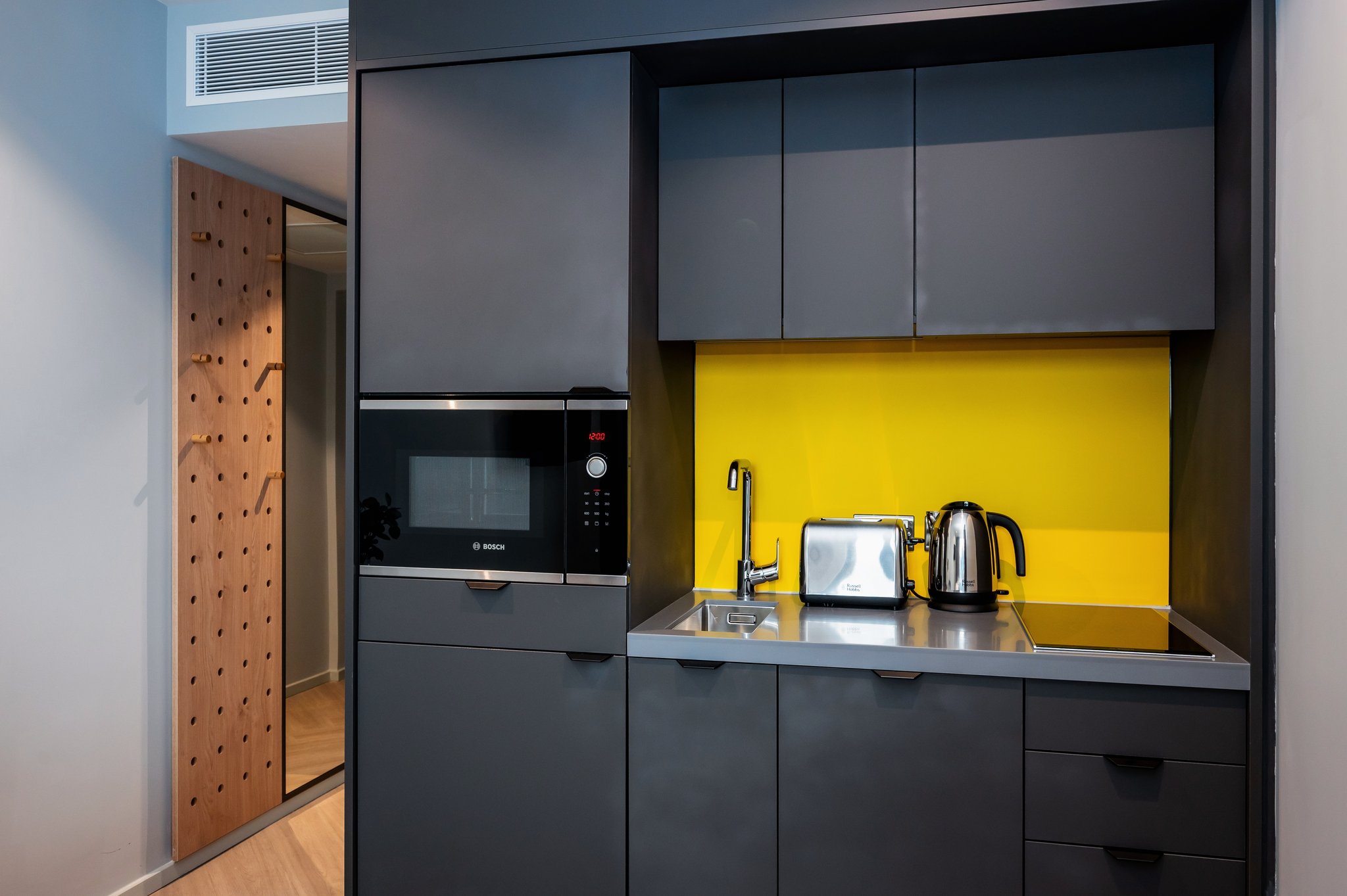 Dublin_City_Quay_Studio_Apartment_Sleeps_3_S