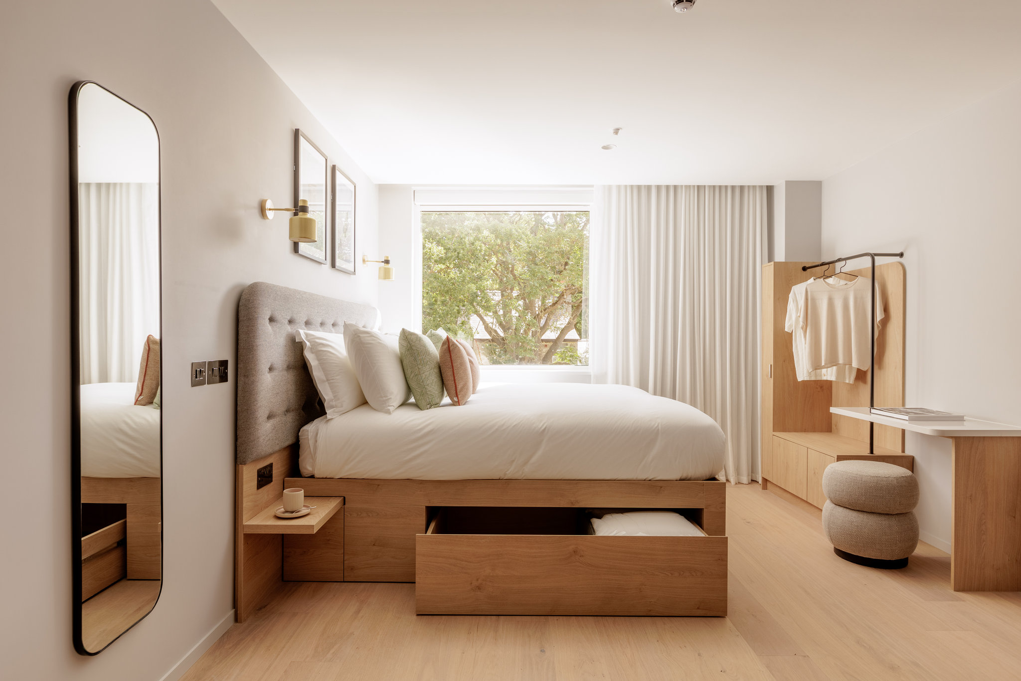 Studio_for_three-10_S