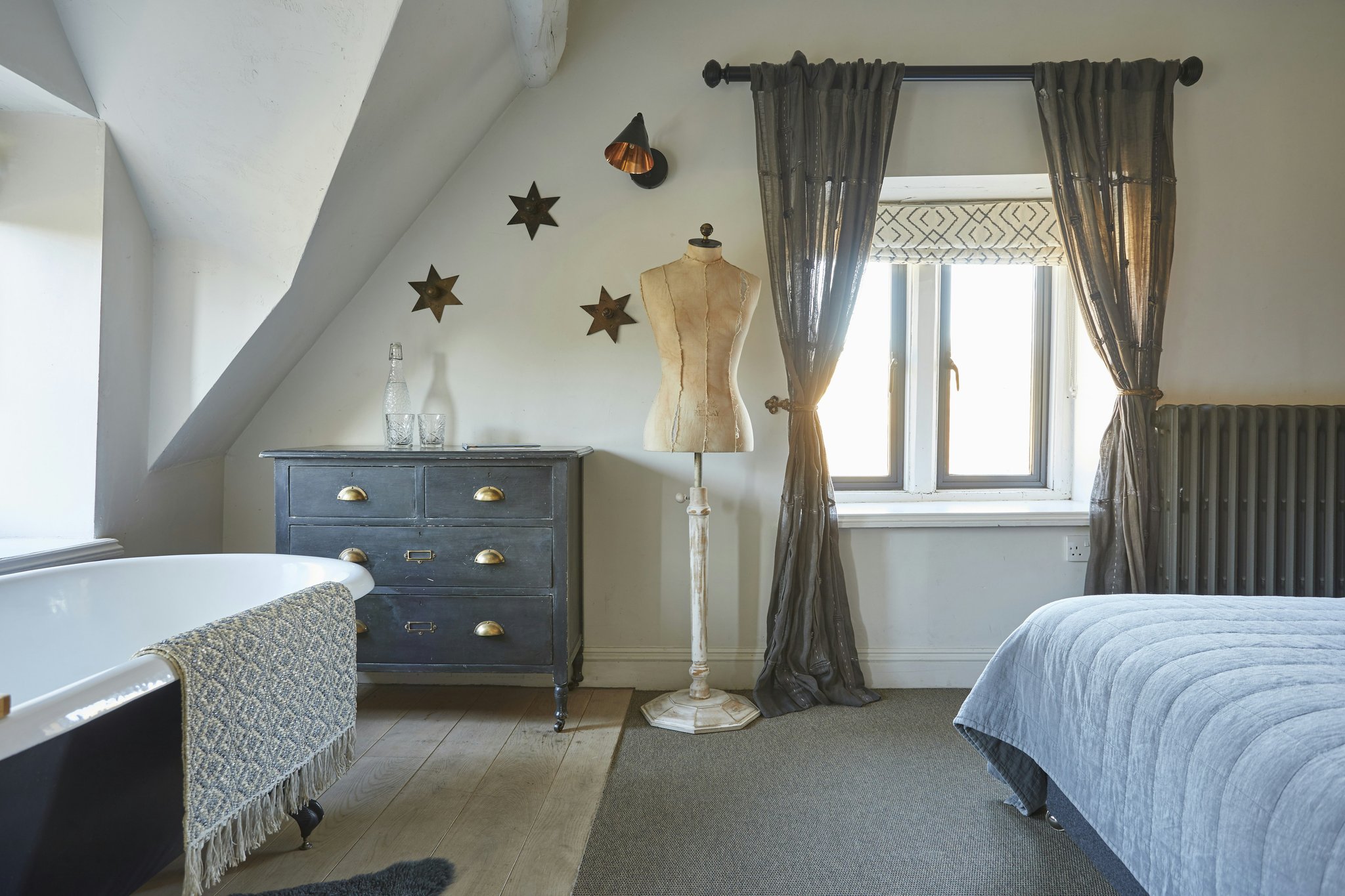 ZWZkjMGAE2x1RumUmeSZg_LargeDoubleDetail_S