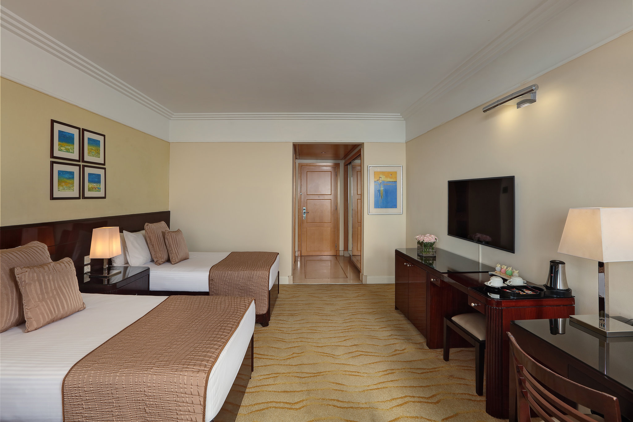 Deluxe_2_Twin_Beds-A2T-room_1_S