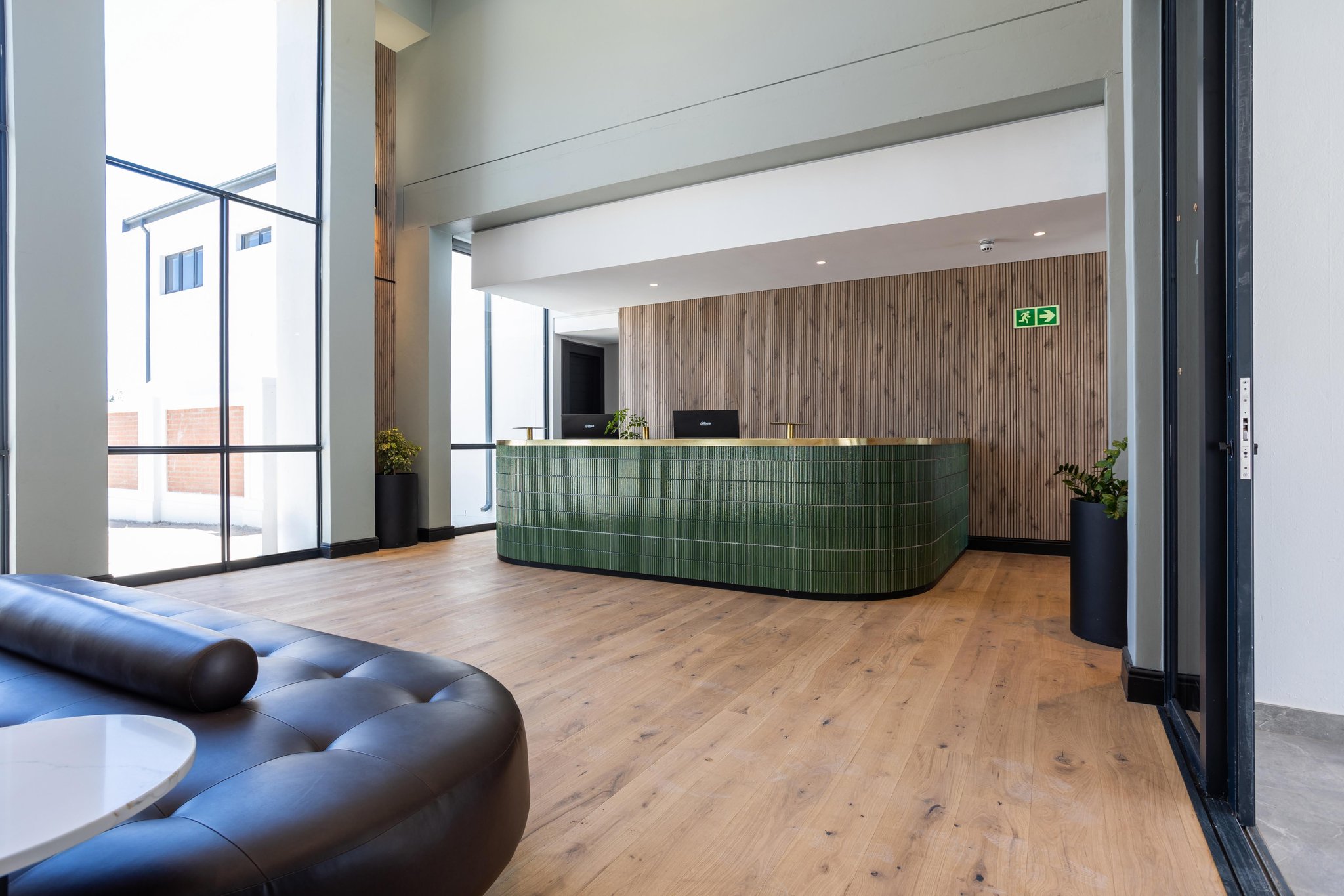 Monor_reception_lobby_(6)_S