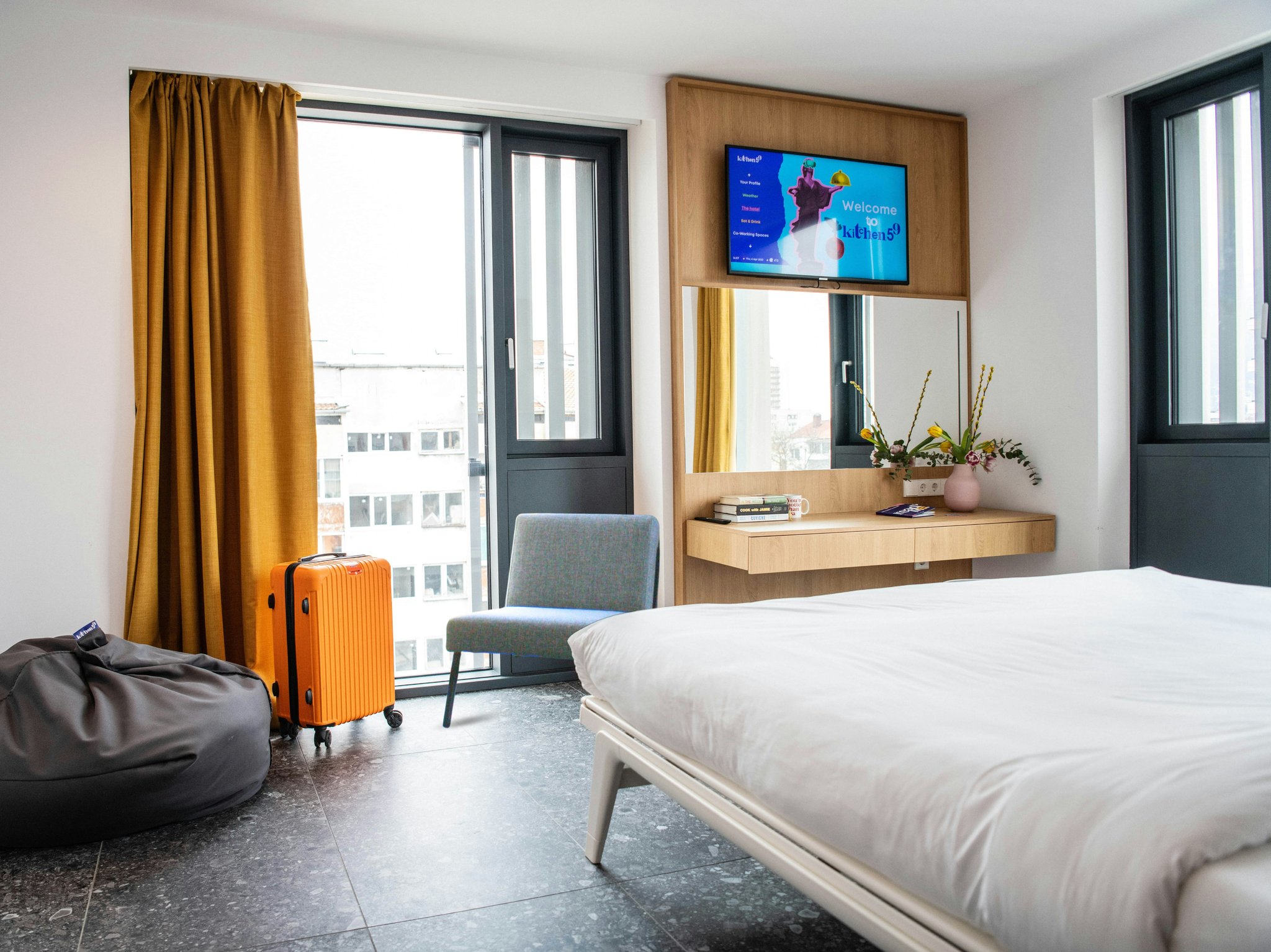 tQ2wWI6U40GtkXtcYv2g_King_XL_Room__S