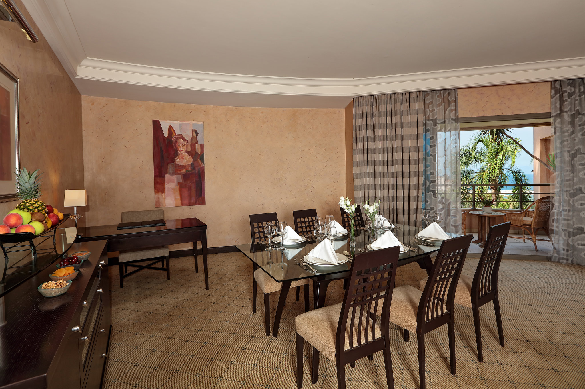 Three_Bedroom_Appartment_-3BA-dining_room_S