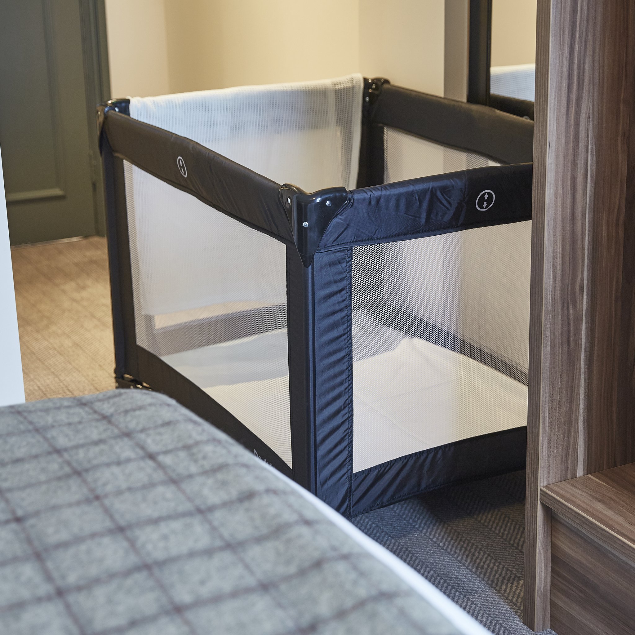 6370_DB_HH_NewInnMotel_Newport_Venue_2023_32_S