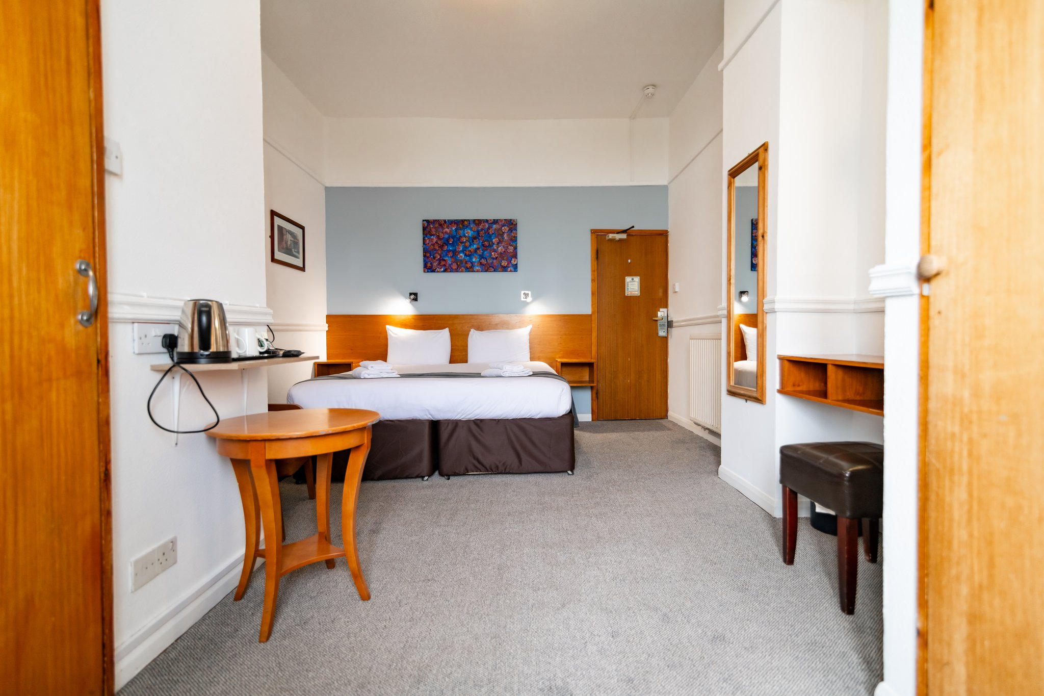 Double_Room_with_Balcony-11_S