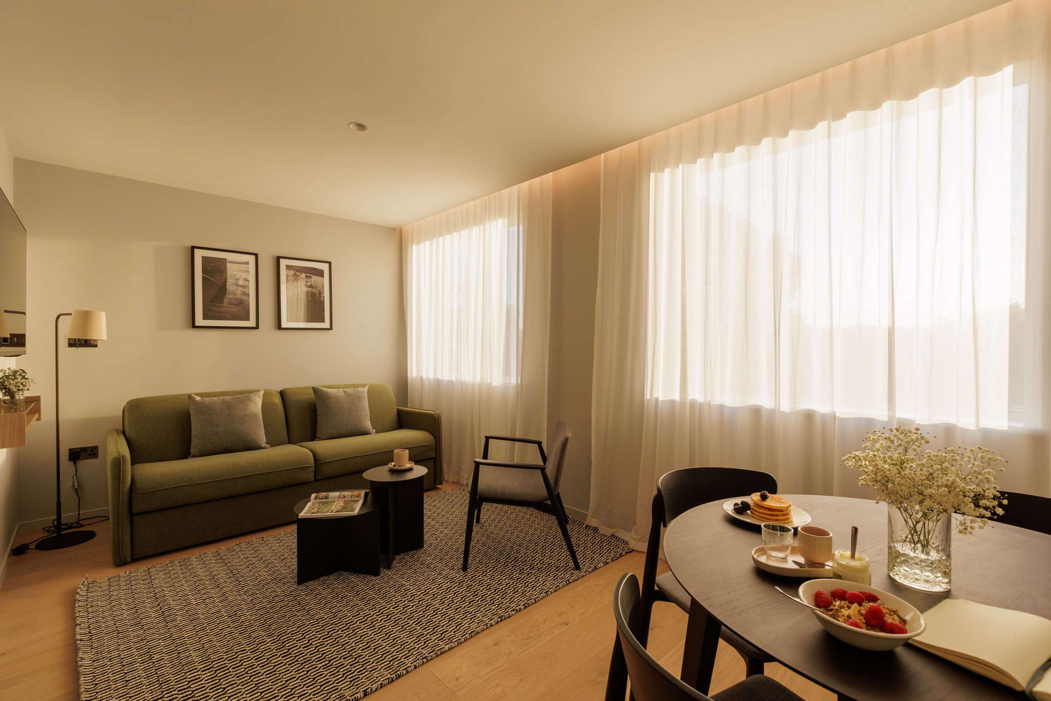 JdGQaq36OUmkkq2c0a8jQ_Cambridge_One_Bed_Sunrise-_S