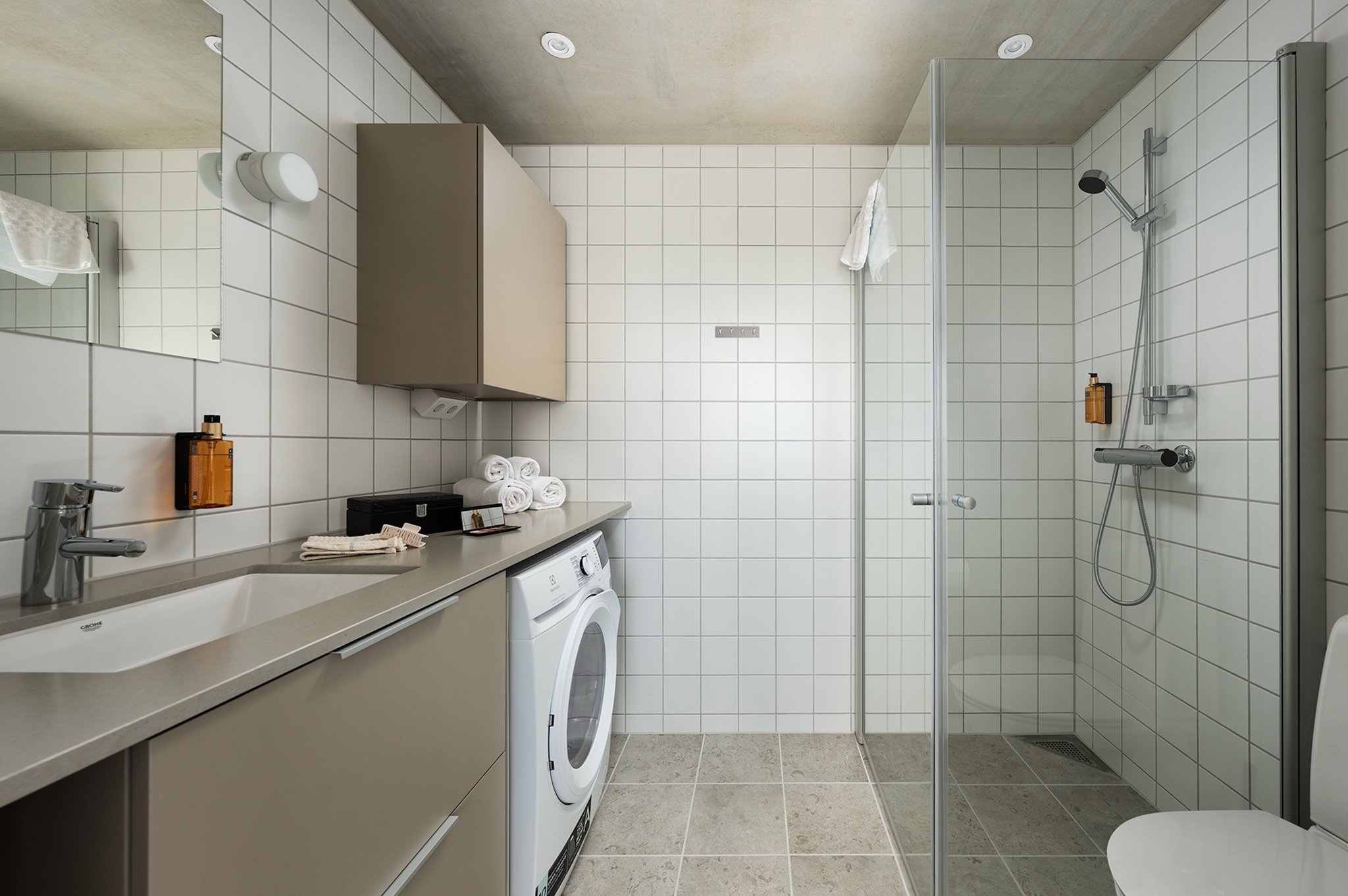 Three_Bedroom_Apartment-10_S