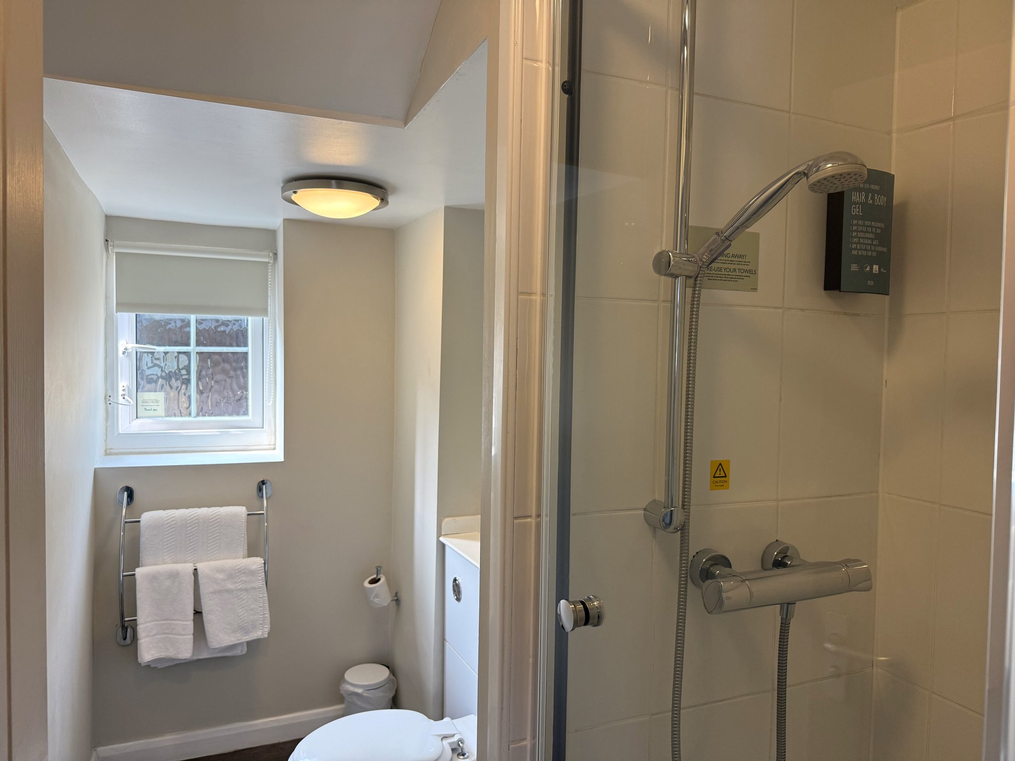 6758_DB_FG_Bowman_Hucknal_Venue_2025_028_S