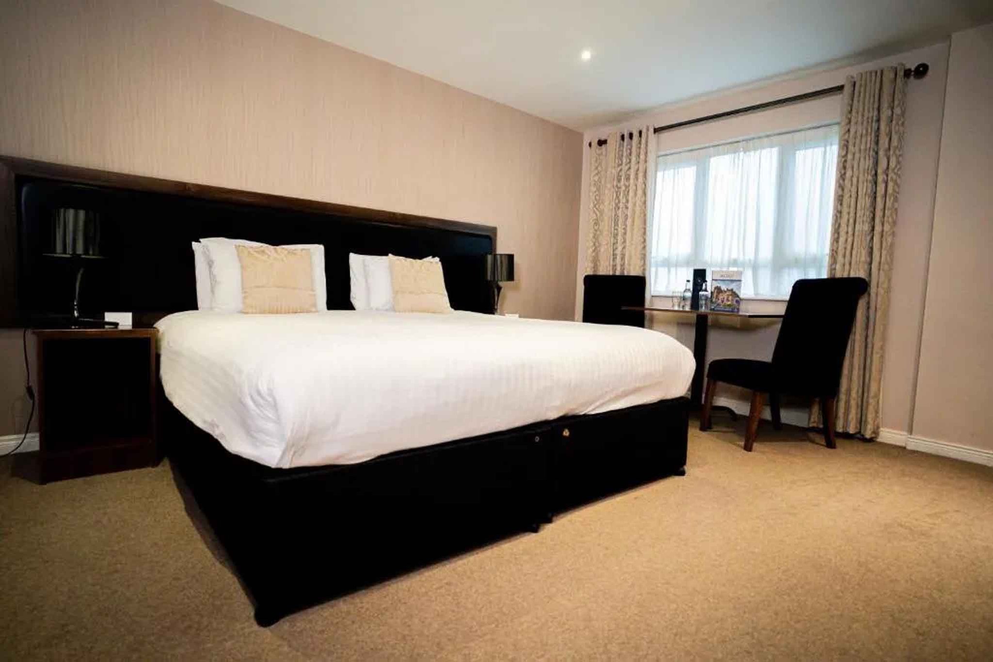 Residences_Double-04_S