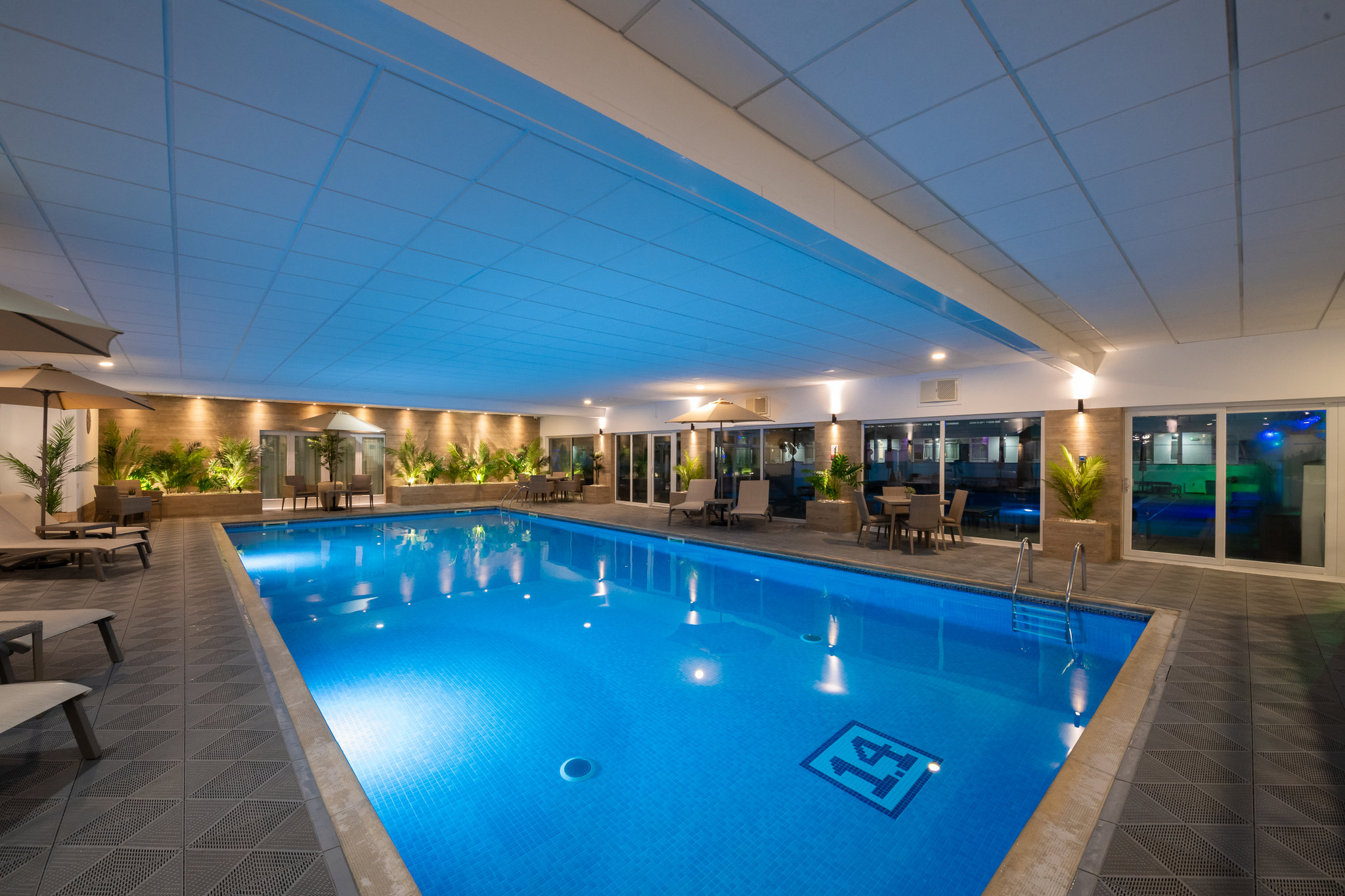 dKbkpRHgwUCqwYpoxIHubg_Indoor_pool_S