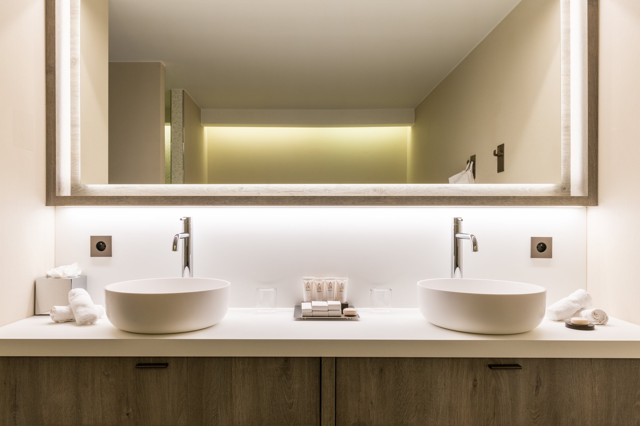 fer5EQeKs06Vqxquzhg71A_Presidential_Suite-05_S