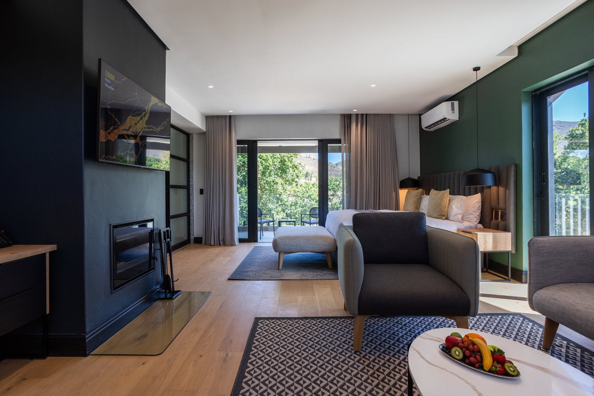 Executive_Room_(38)_S