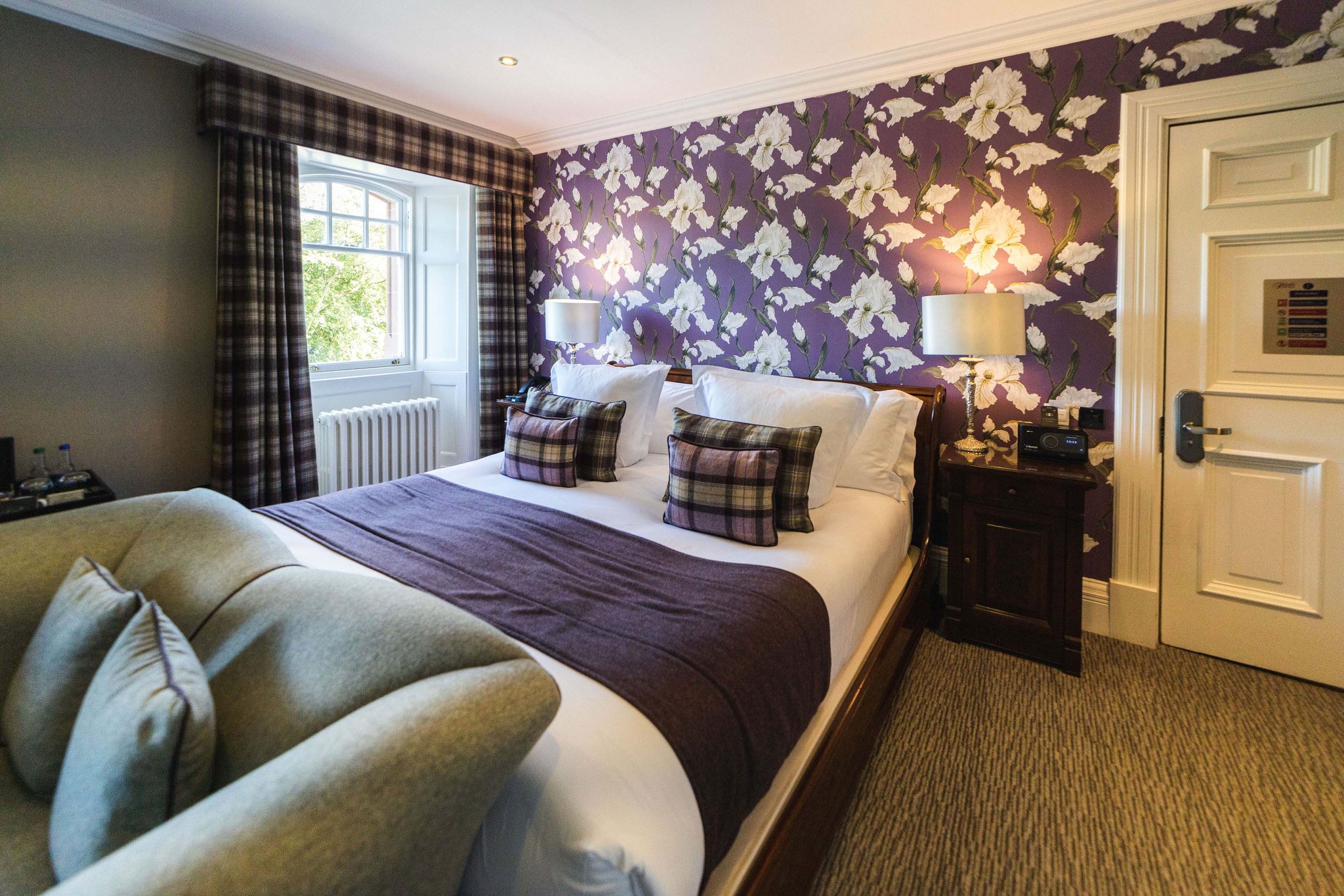 Castle_Room_Superior_(3)_S