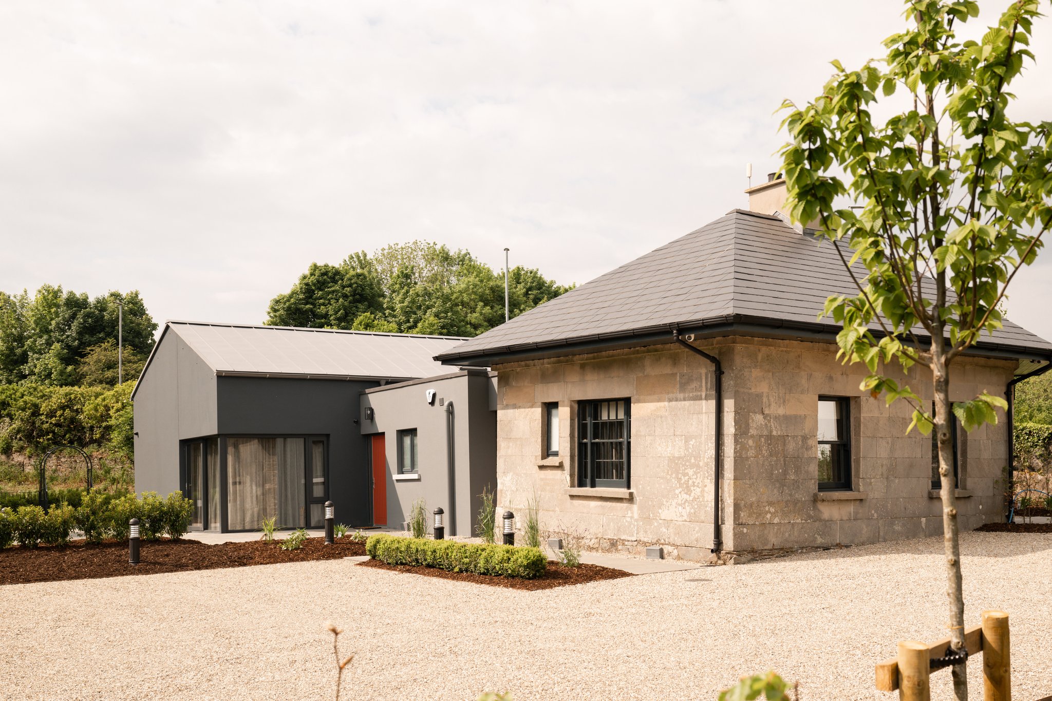 PMBEzu53kv0qnvJtL6g_The_Gate_Lodge_S