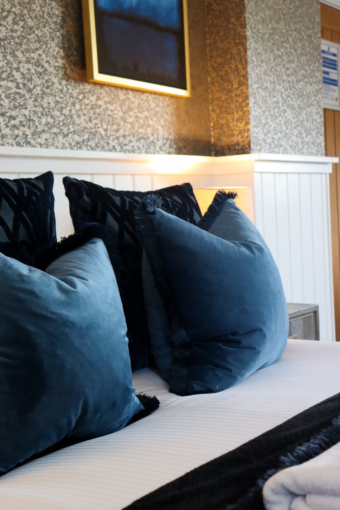 GwwG35HEEKOp89EGpJLJQ_Room_4_Pet_Friendly_Family_Room-03_S