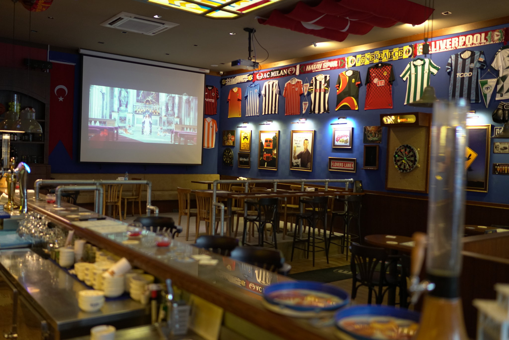 The_Pub_Sports_Bar2_S