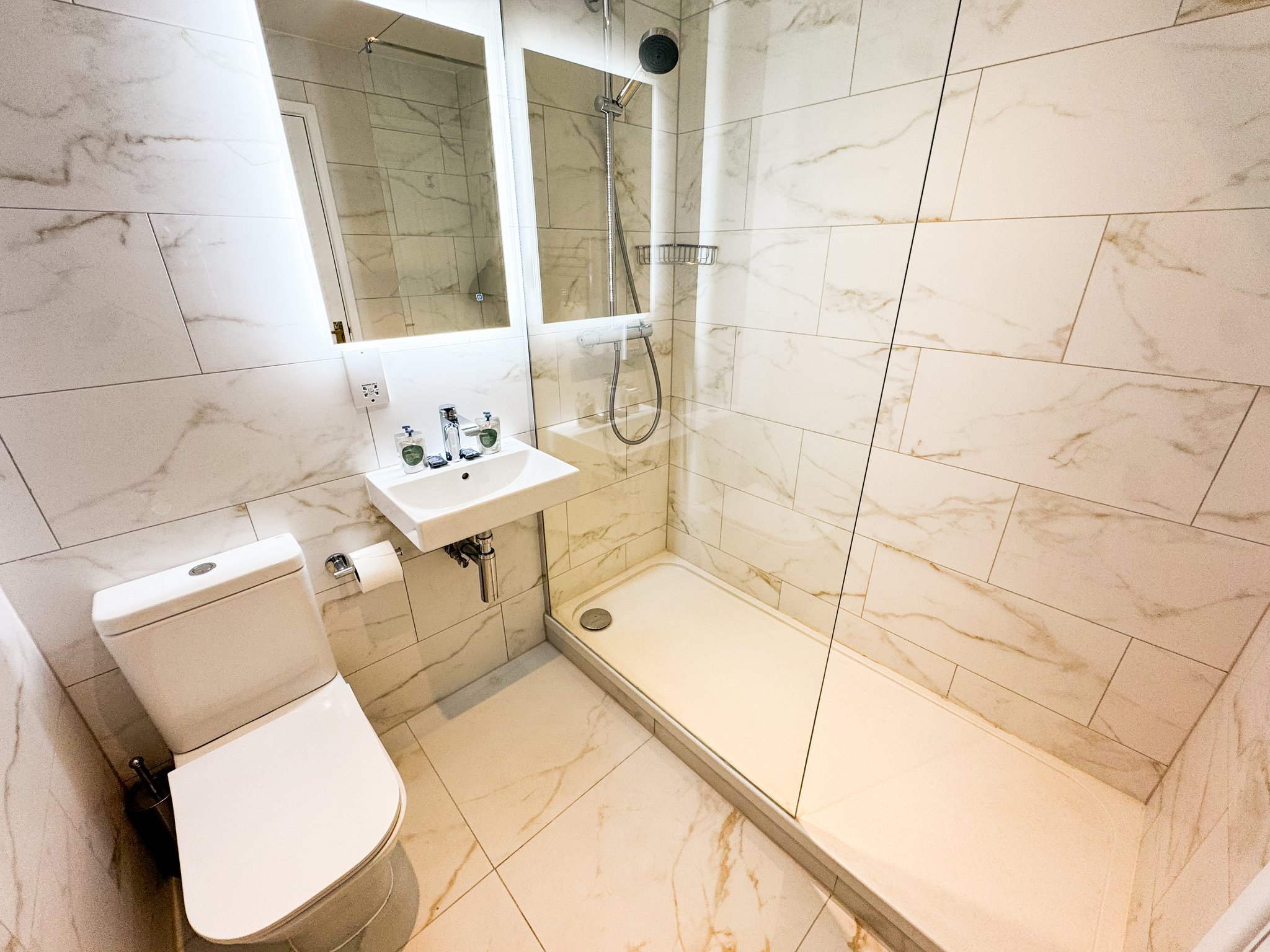 Sea_View_Double_Bathroom_S