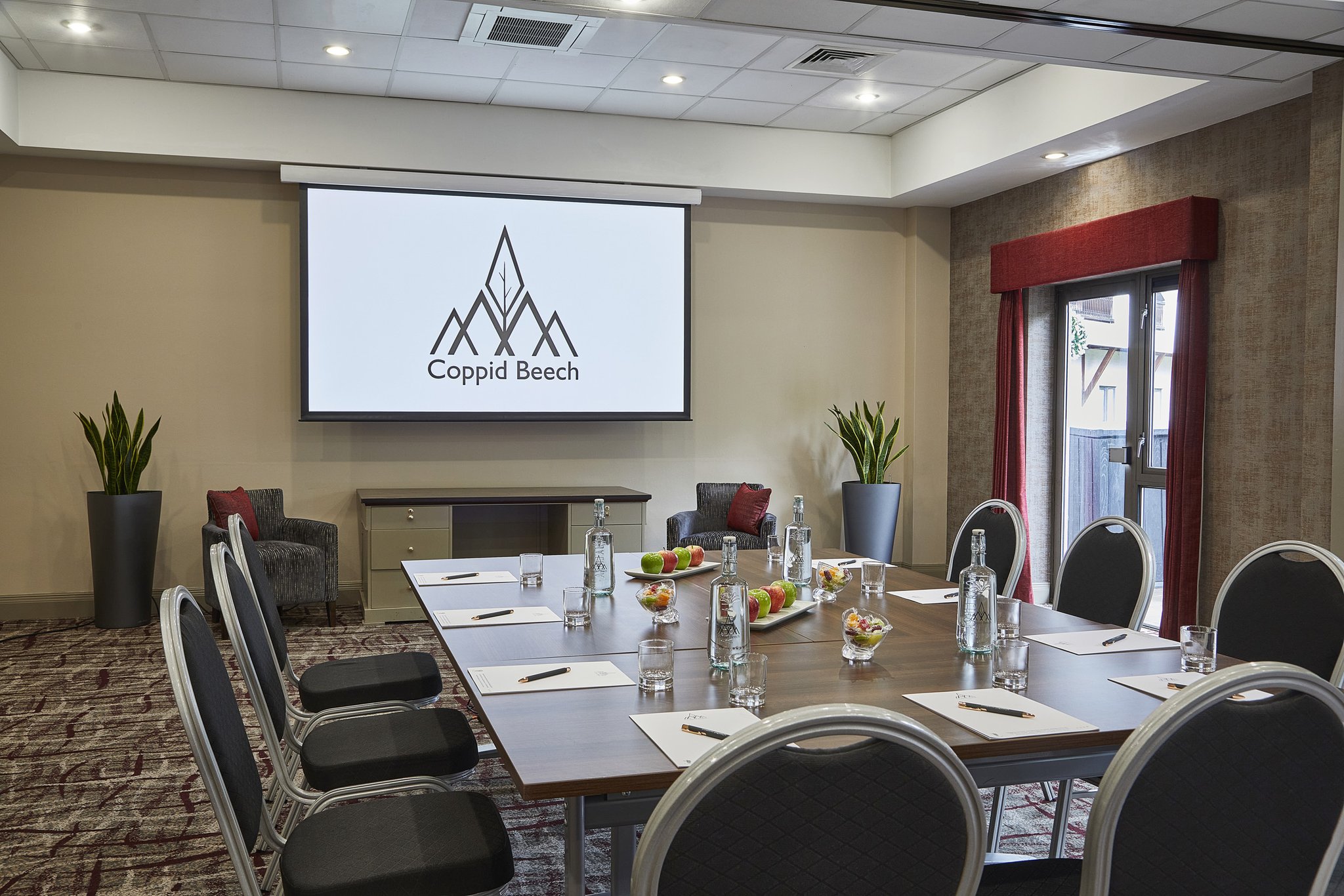 Conference_Room-02_S