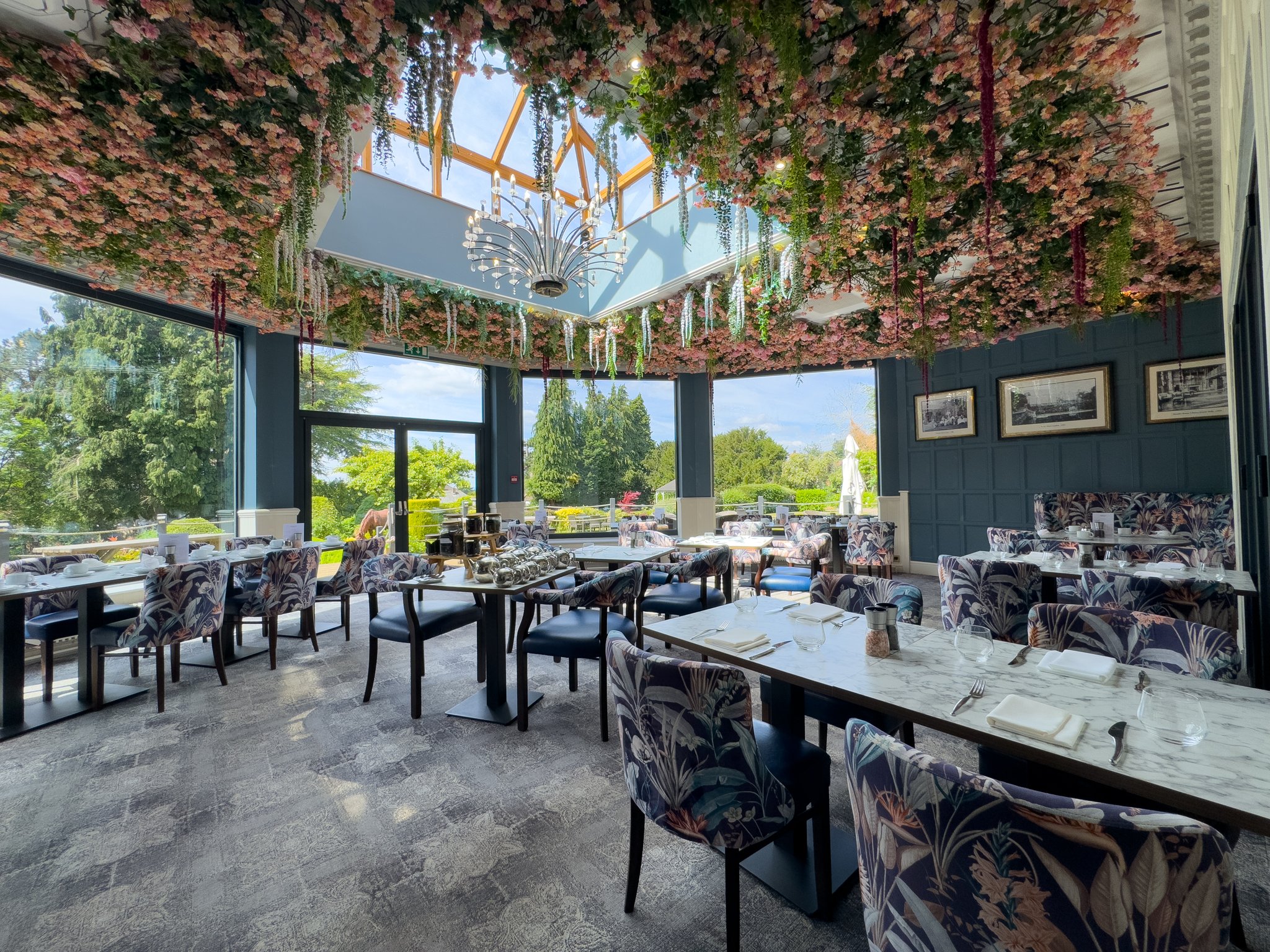 Drawing_Room_Restaurant_S