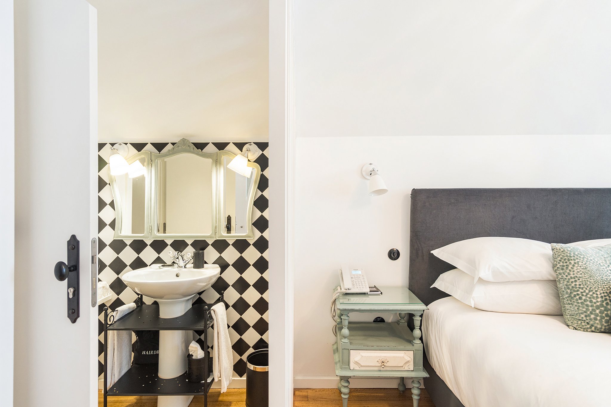 Superior_Room_with_River_View10_S