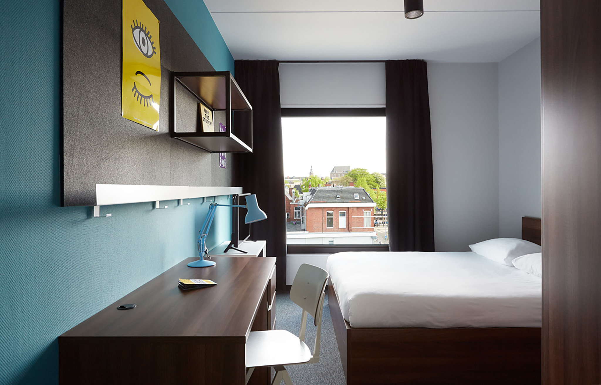 Standard_Queen_C1Q_S