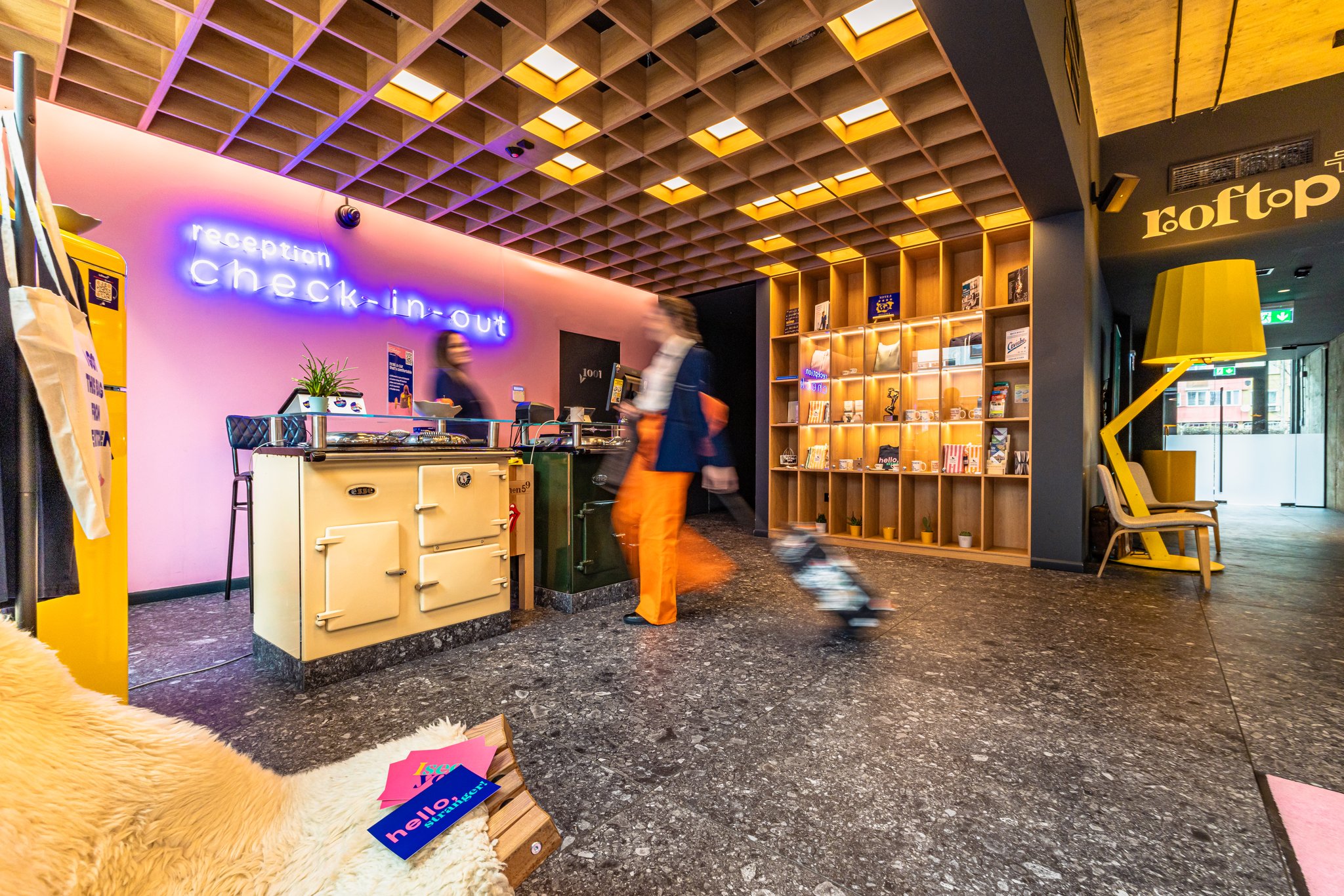 p6FZdAhzckpHjX2FHGTw_CheckIn_S