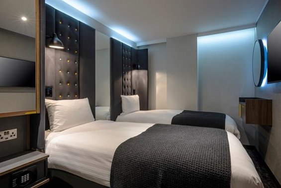 Cosy_Twin_No_Window_P