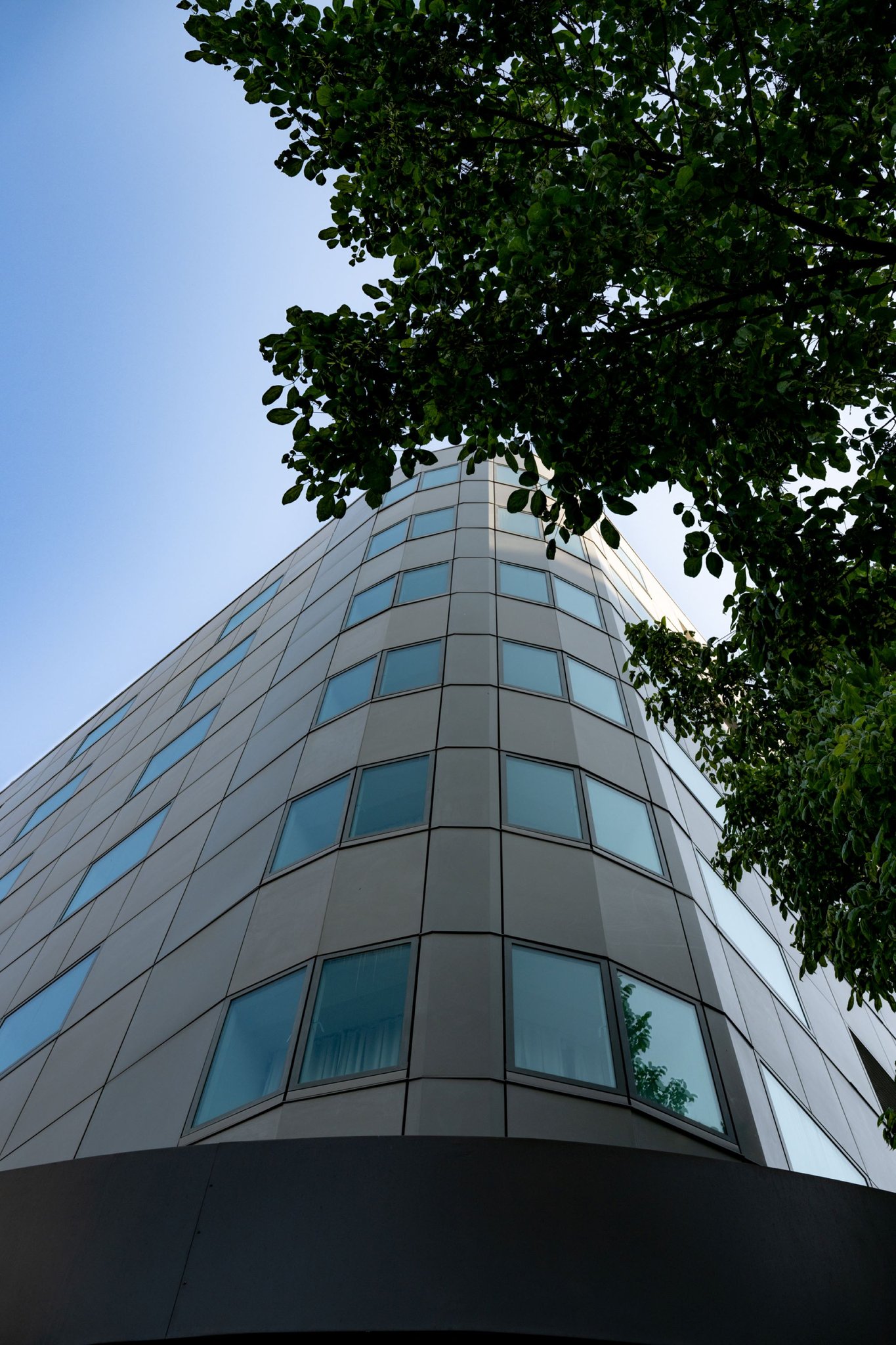 sJz6vXY80Uupiqpj7OJxjQ_Exterior_(2)_S