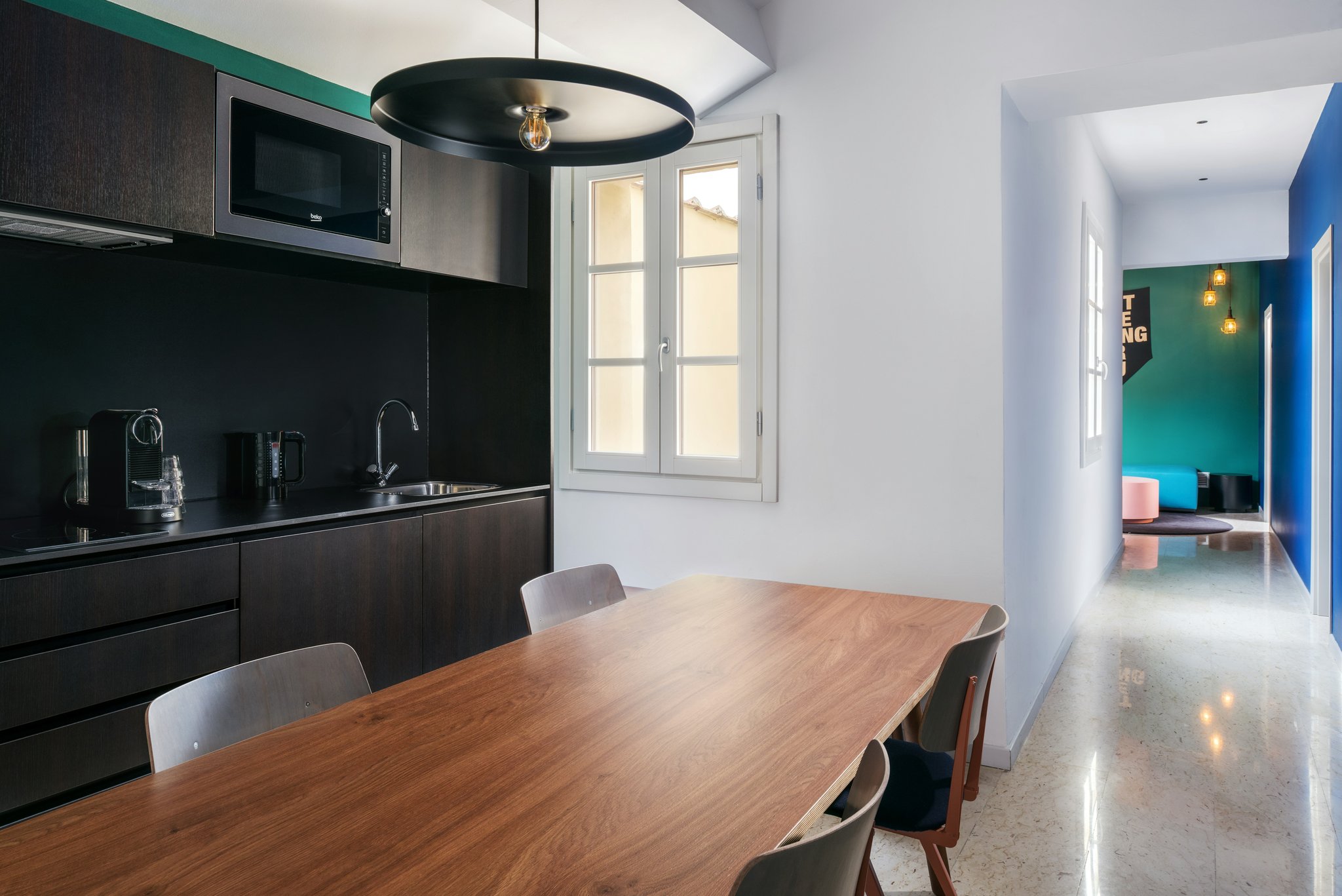 t6i3Eab0OUqWqcBhpwyqyw_Family_Studio_S