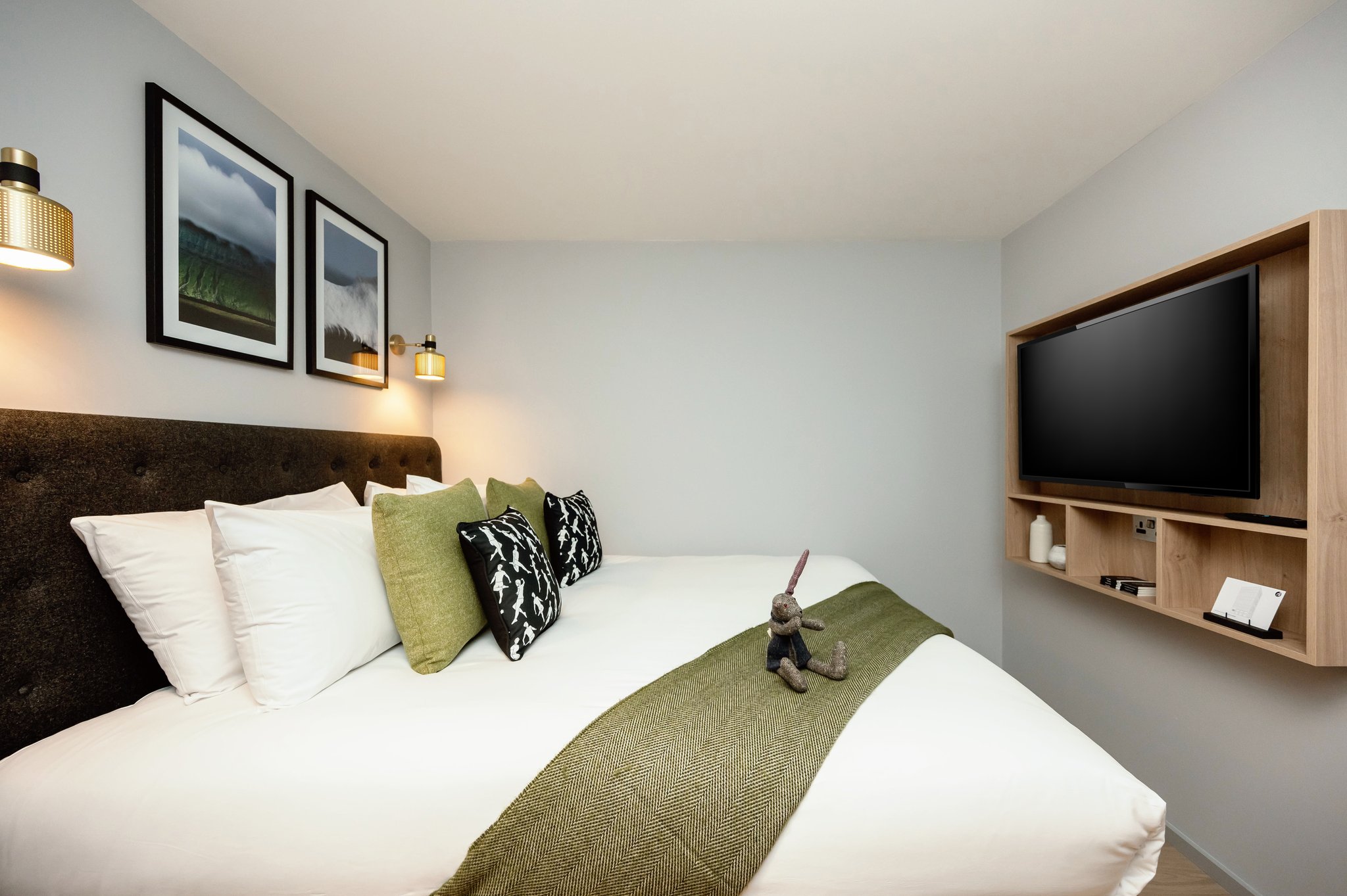 jIOpAfoB8UGpQQuTmELlFg_1B4-1B4V_(3)_-_One_Bed_Apartment_S