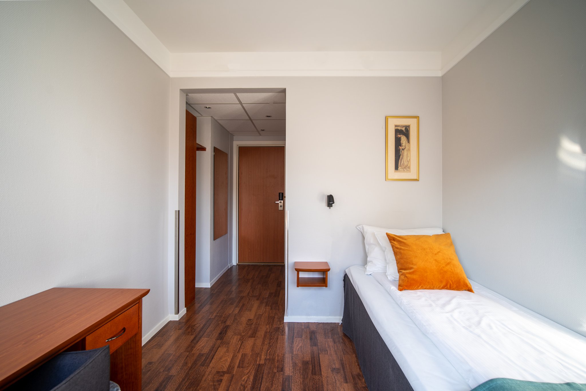 22850_single-room-first-hotel-amalie-tromso-3_S