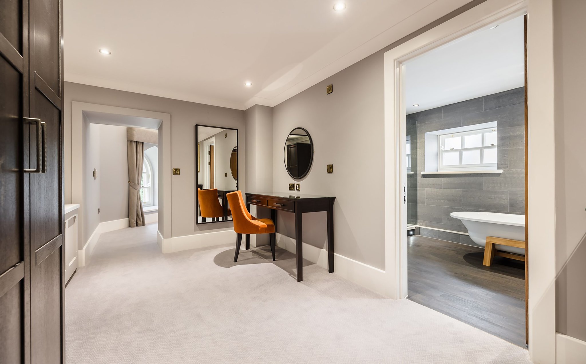 Hensol_Castle_Room7_S