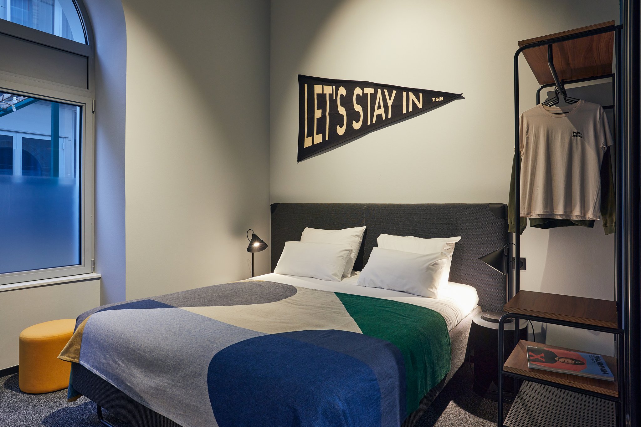 TheSocialHub_Toulouse_Interior_Hotel_Room_QeenRoom_2023_0_S