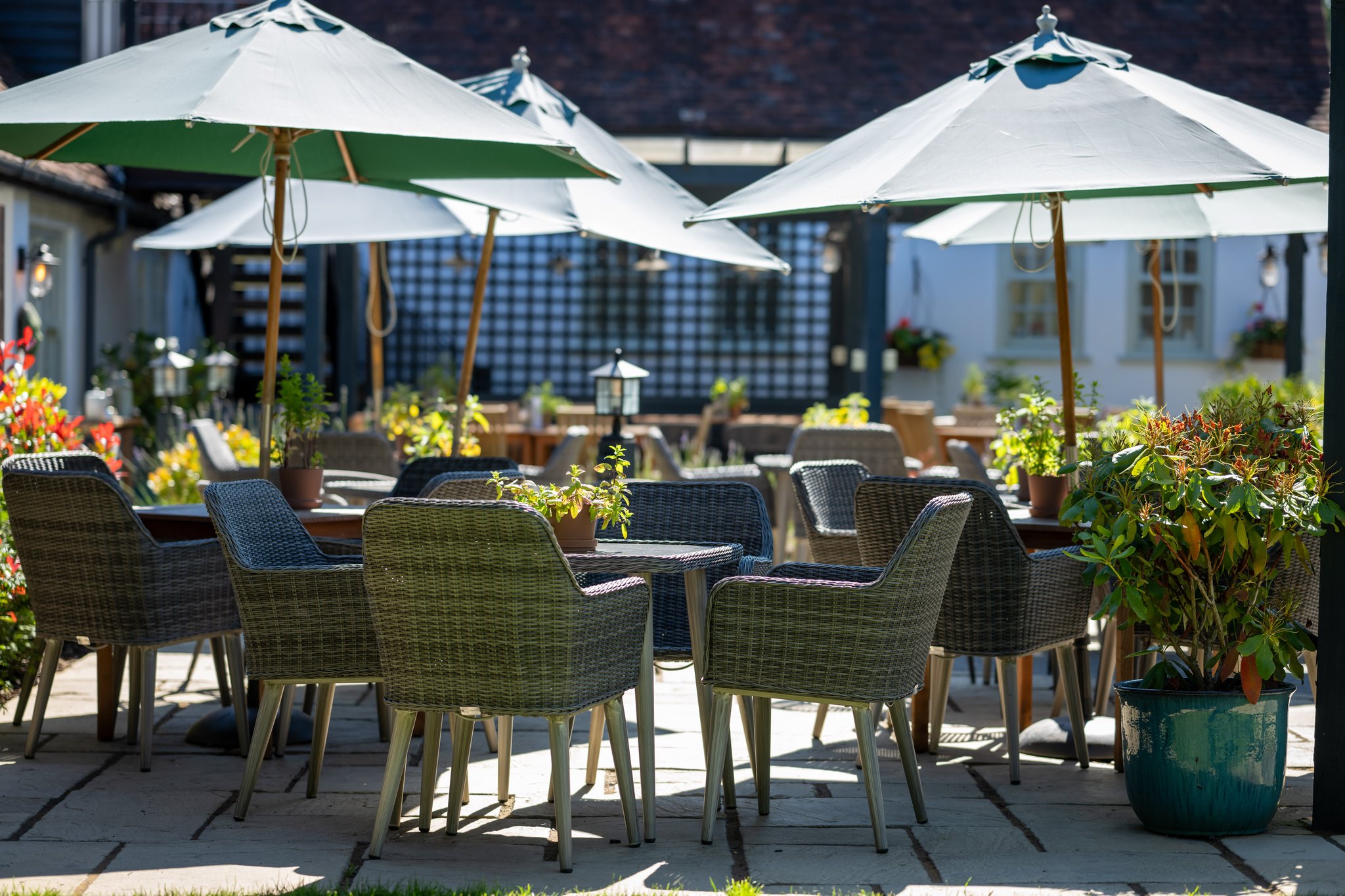 6189_DB_C_B_Greene-Man_Harlow_Venue_Beer-Garden_2024_002_S