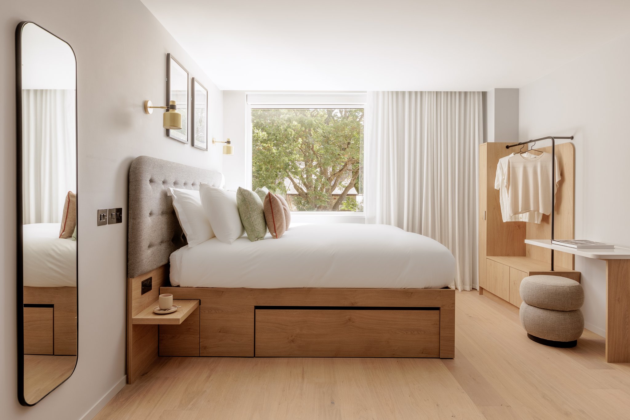 Standard_Studio_(2)_S