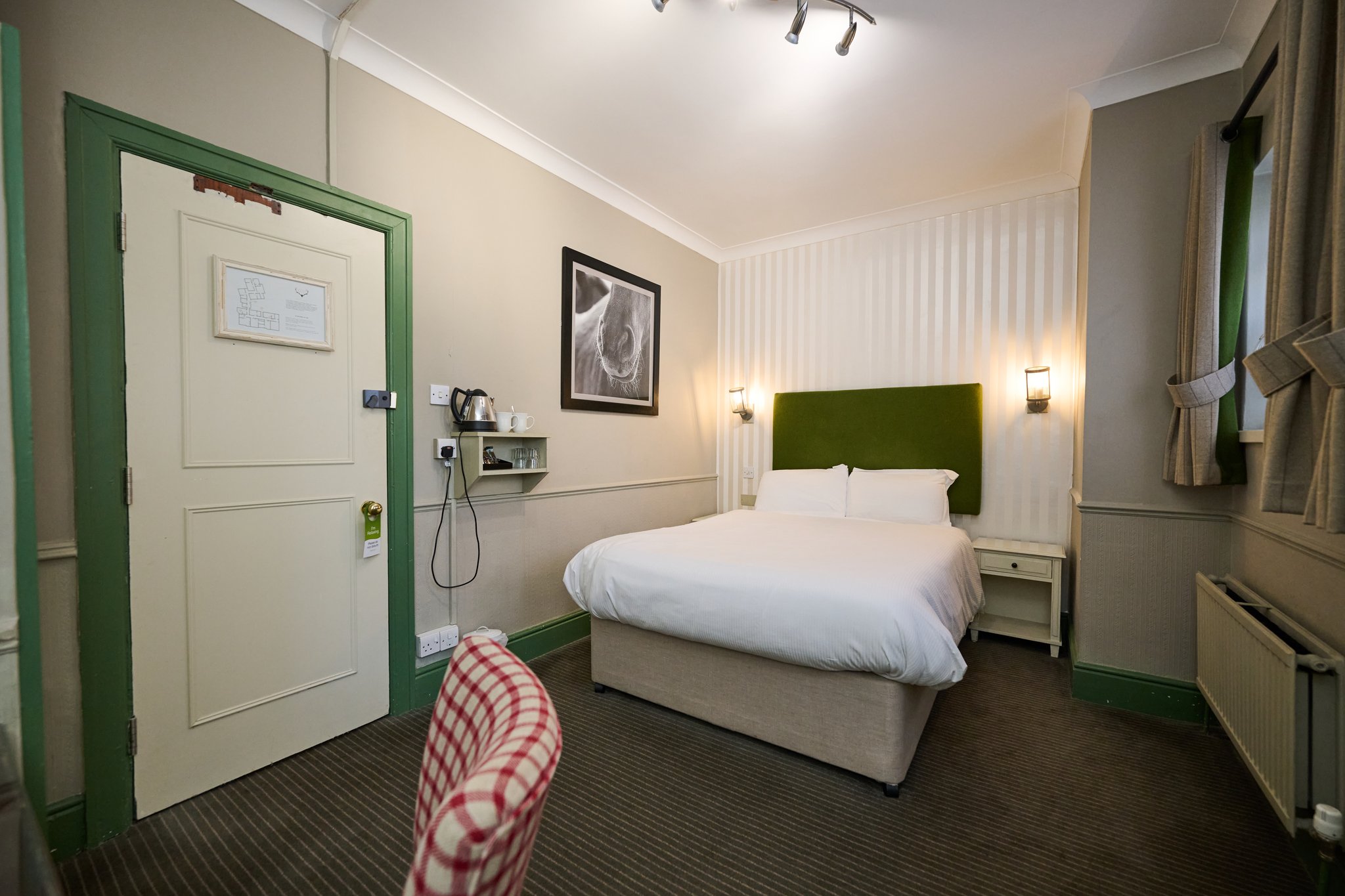 c2oxy08UESr24hHodLXIA_Double3_S