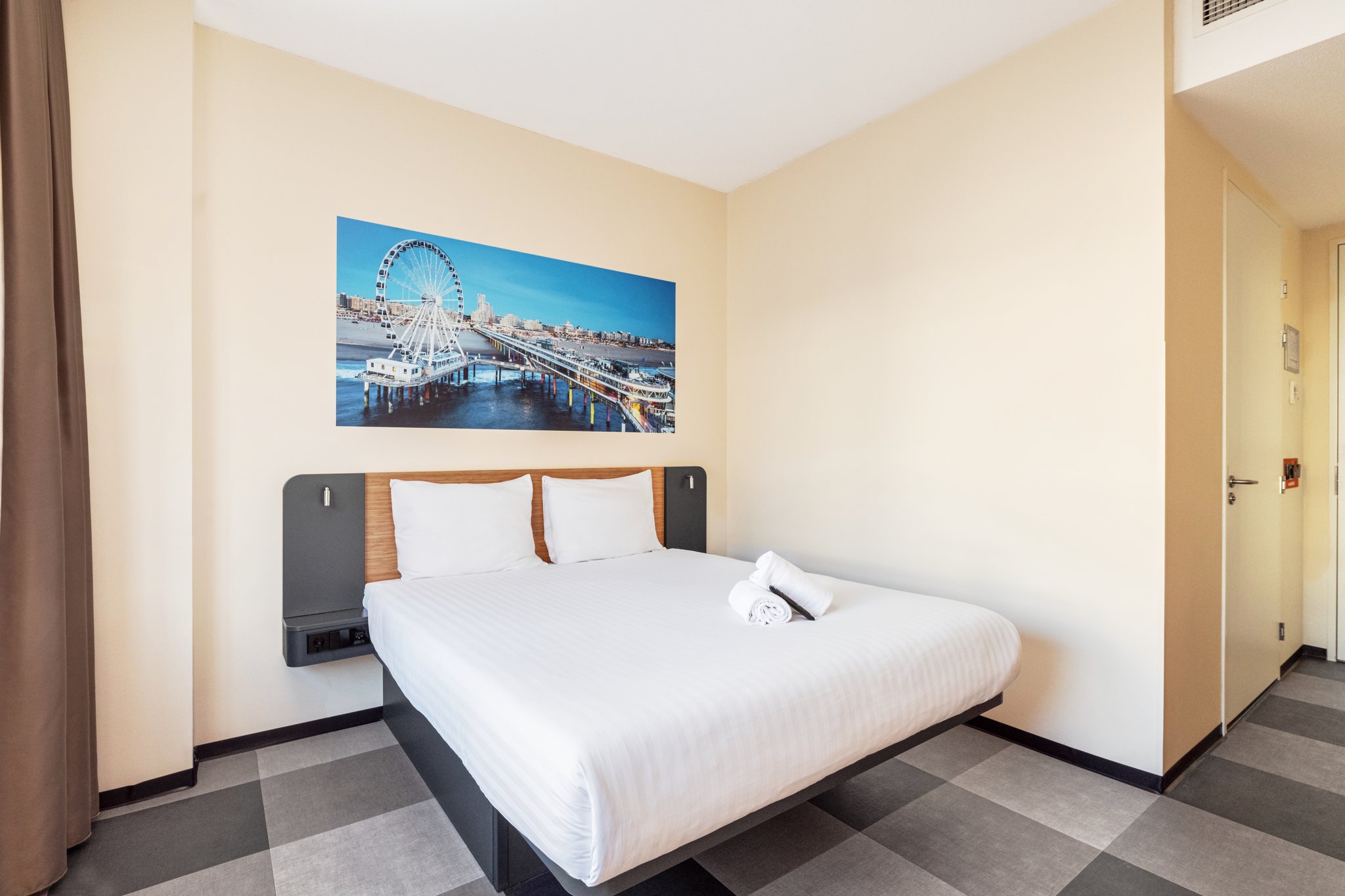 Accessible_Superior_Double6_S