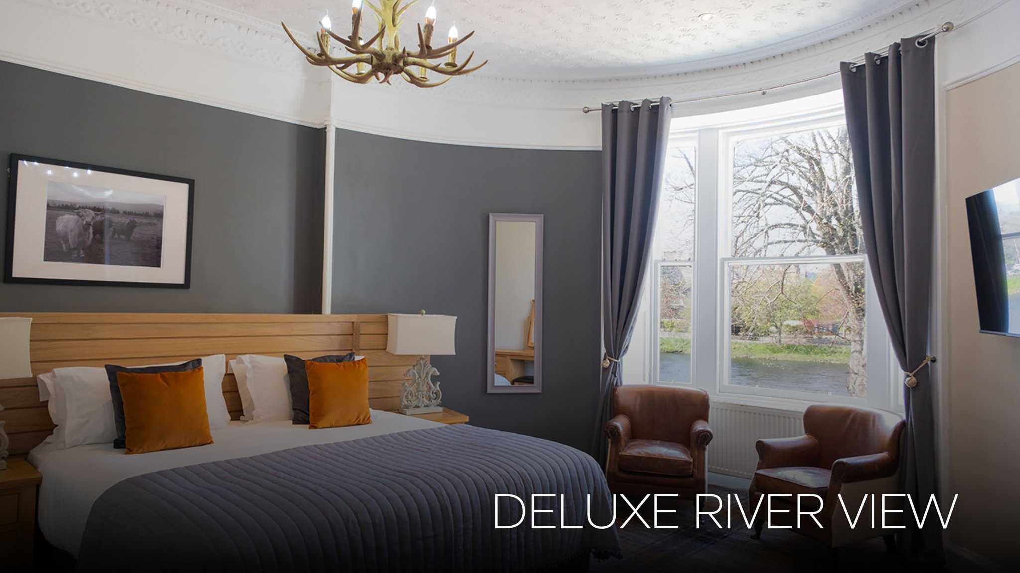 Deluxe_river_view_S