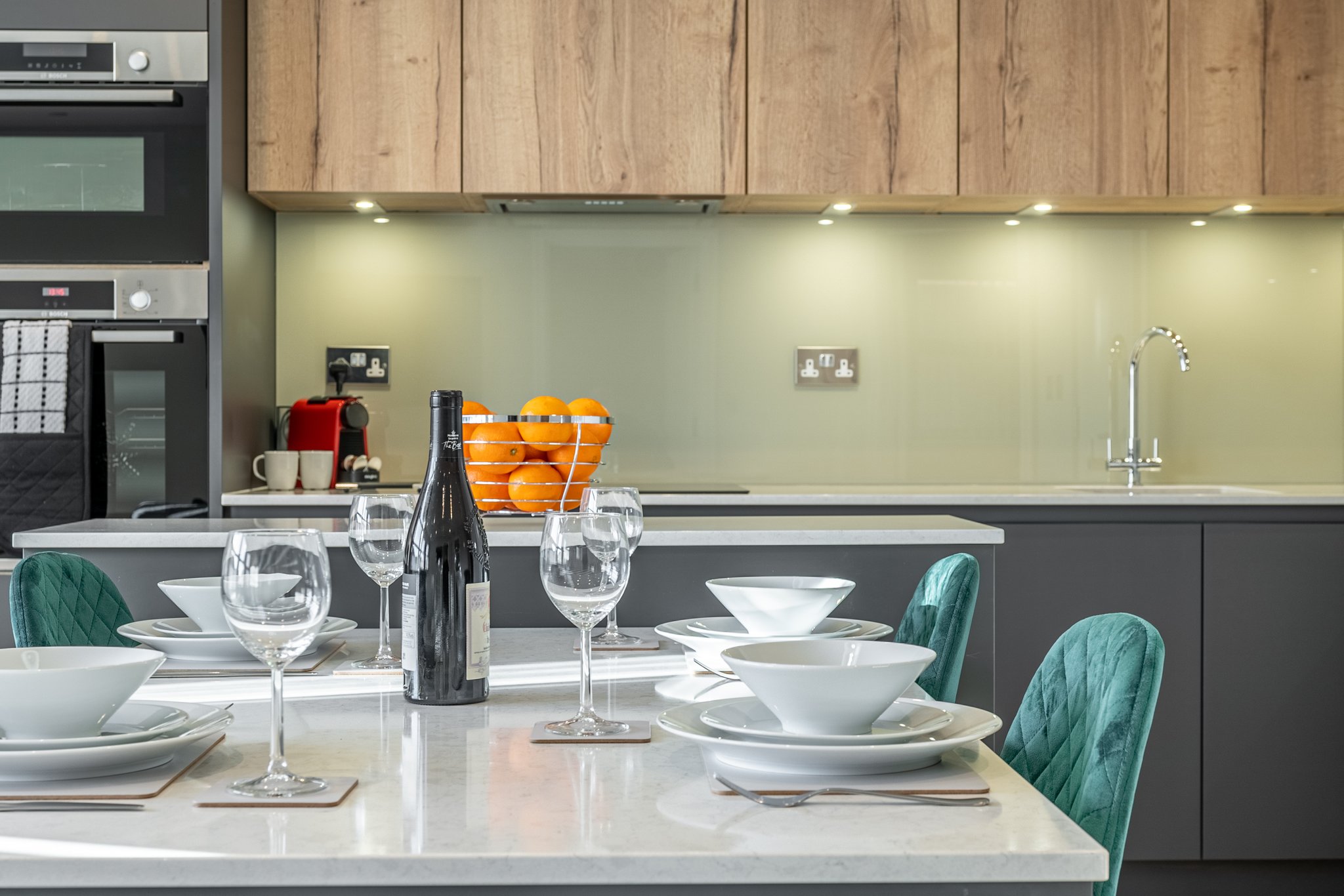 Two_Bedroom_Two_Bathroom_Apartment_(15)_S