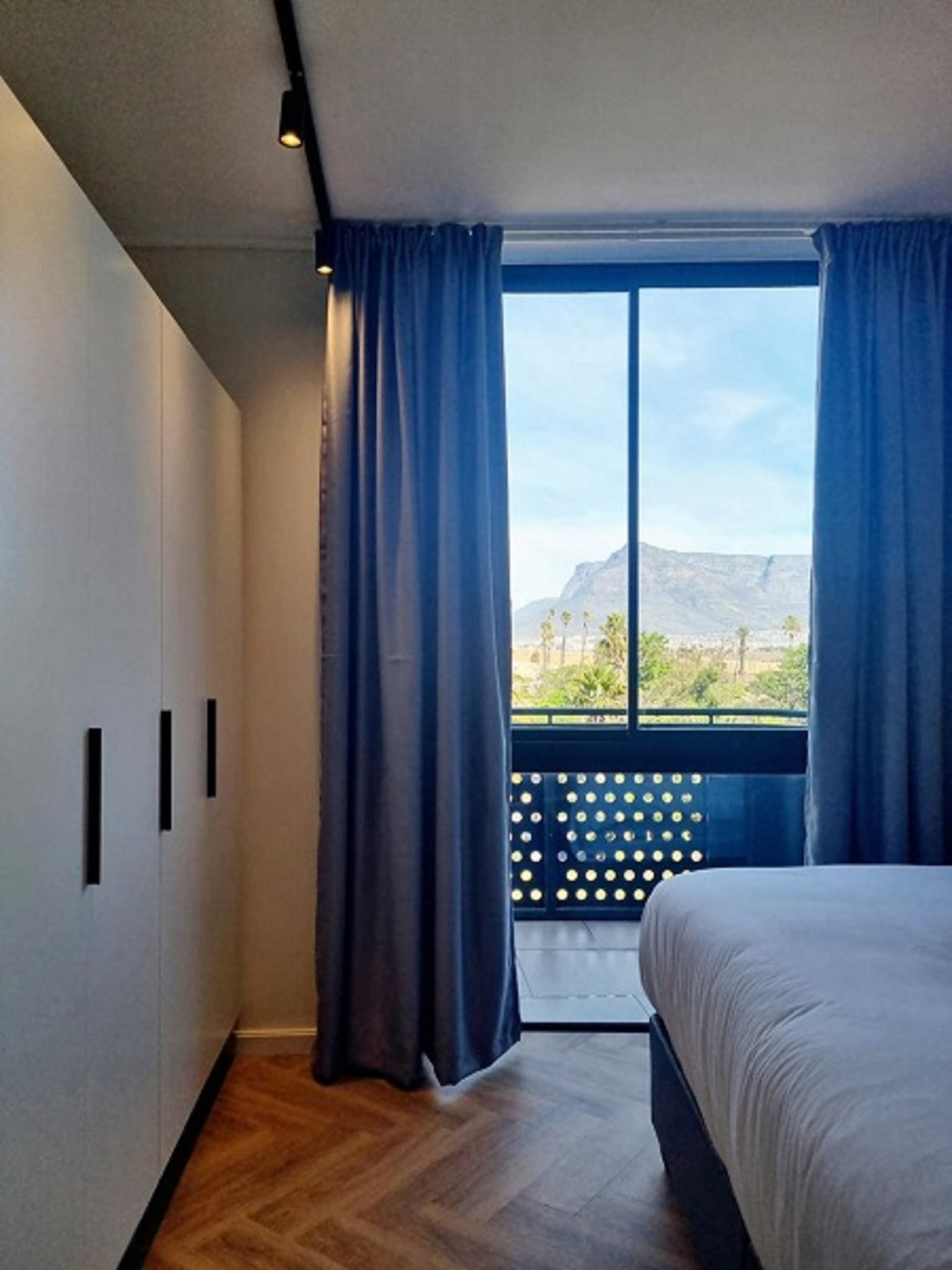 On_park_two_bedrooms-11_S