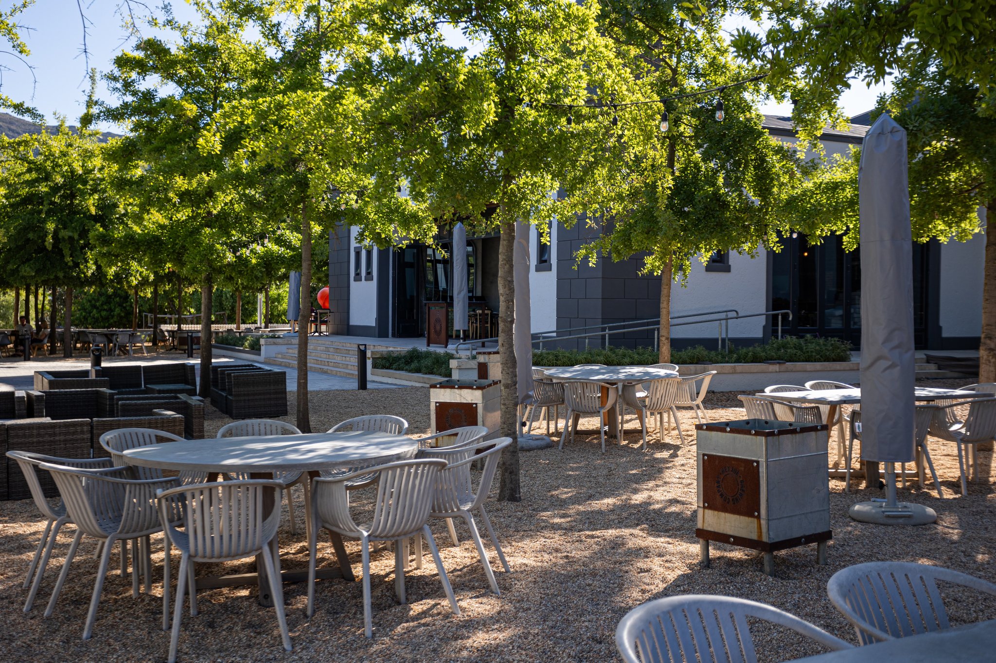 Hey_Joe_Resturant_(30)_S