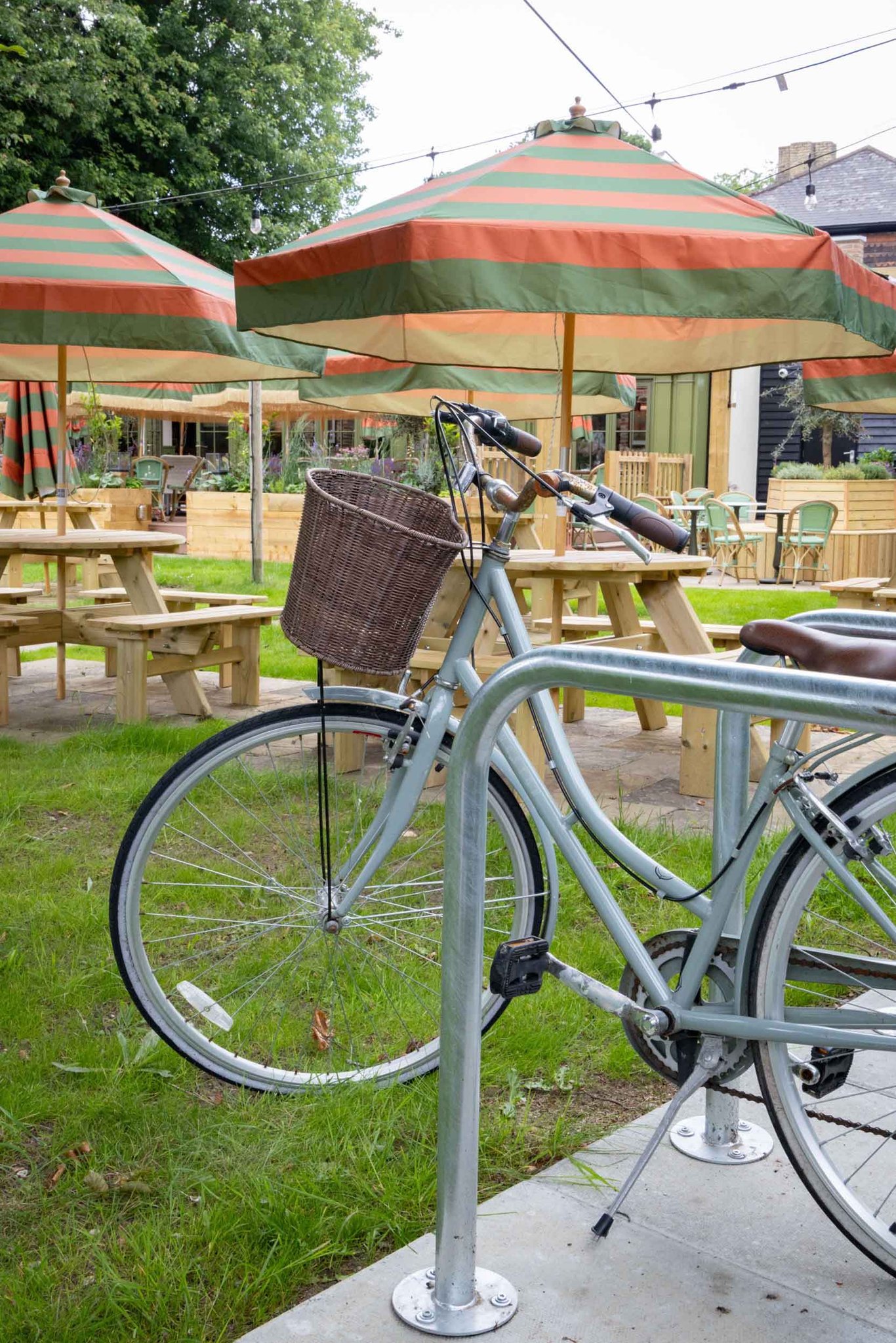 the-ragged-robin-godalming-exterior-077_S