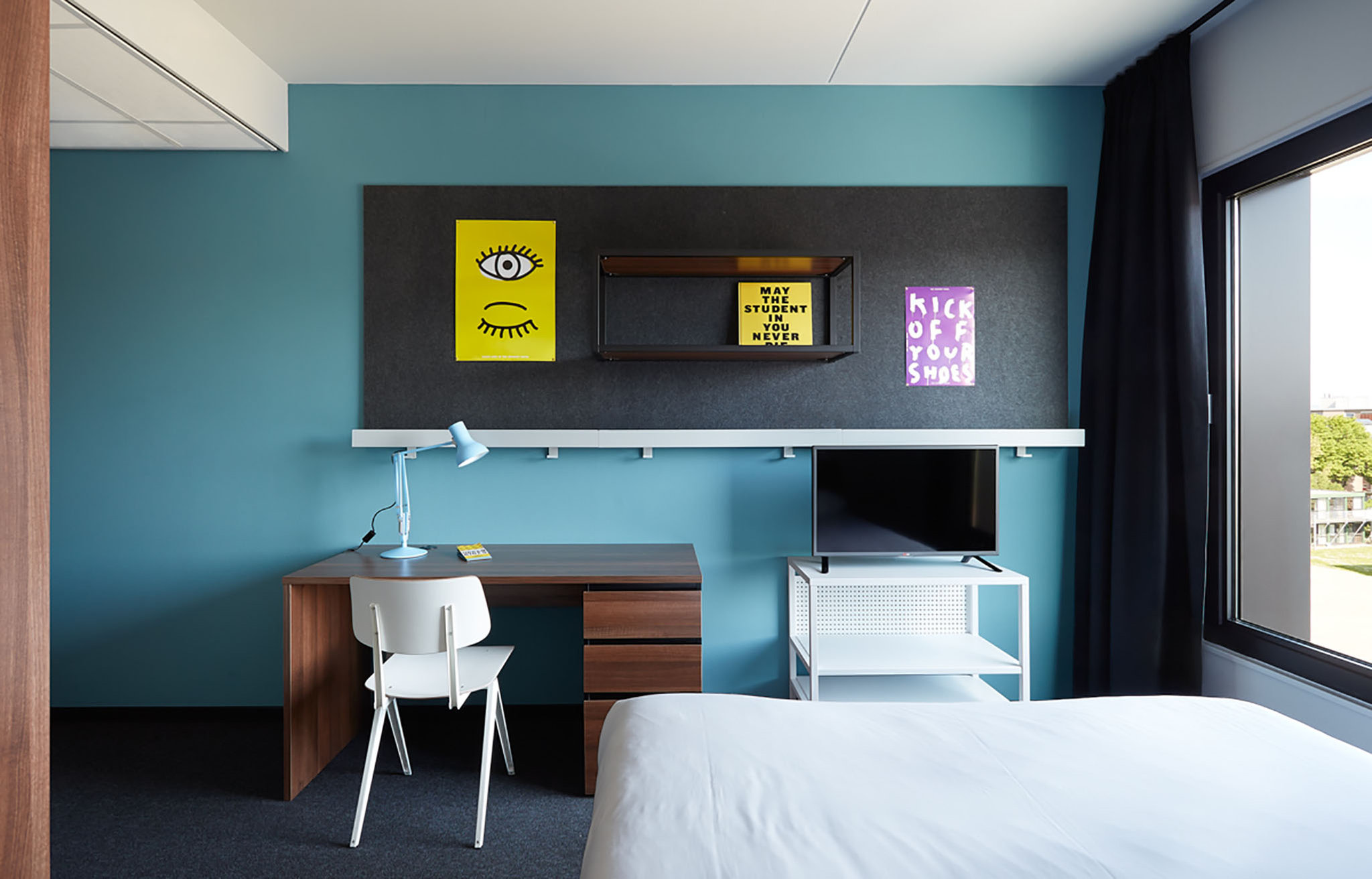 Standard_Queen_Extended_Stay_C1A-2_S