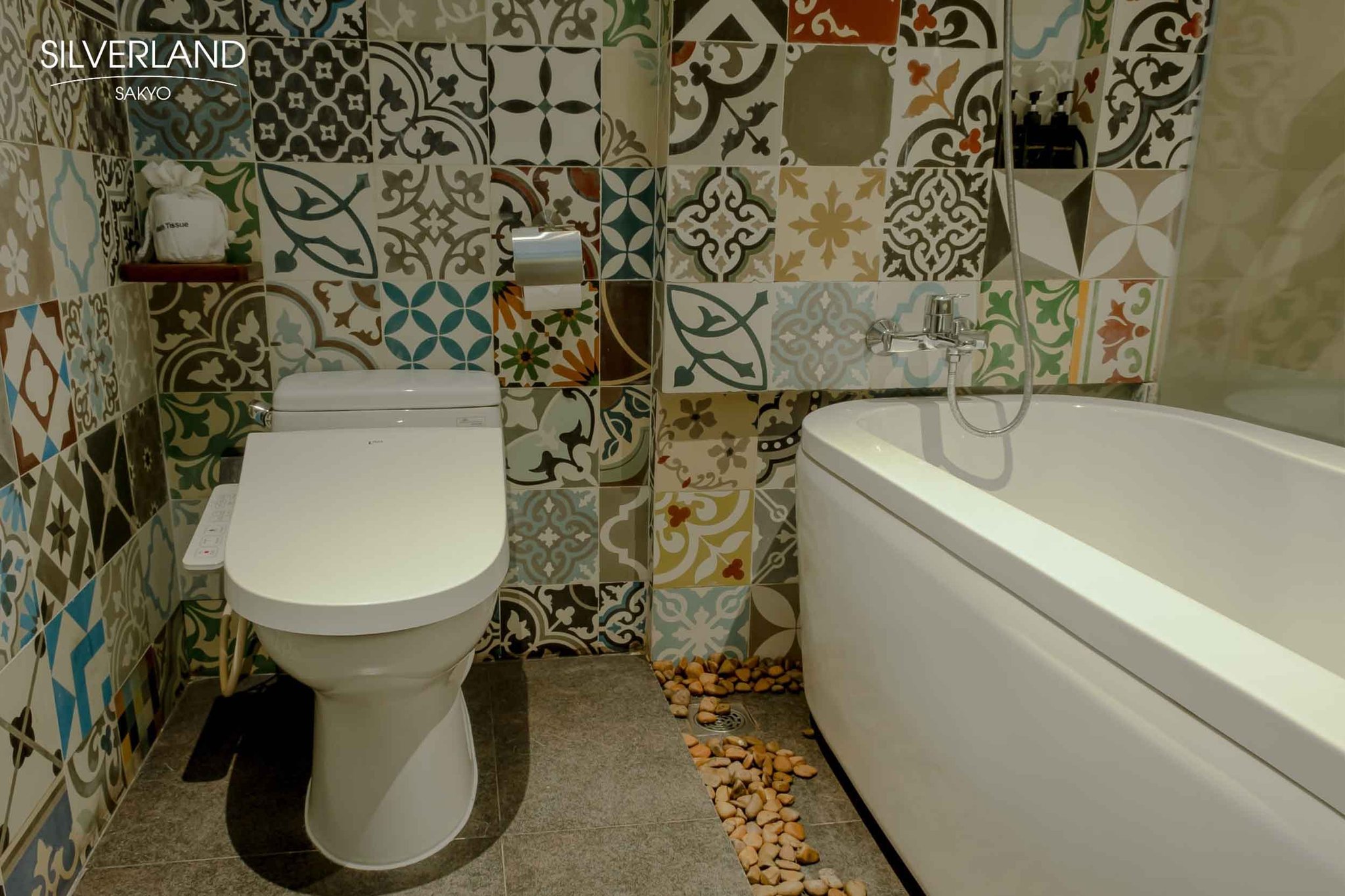 Symphony_Deluxe_(3)_S