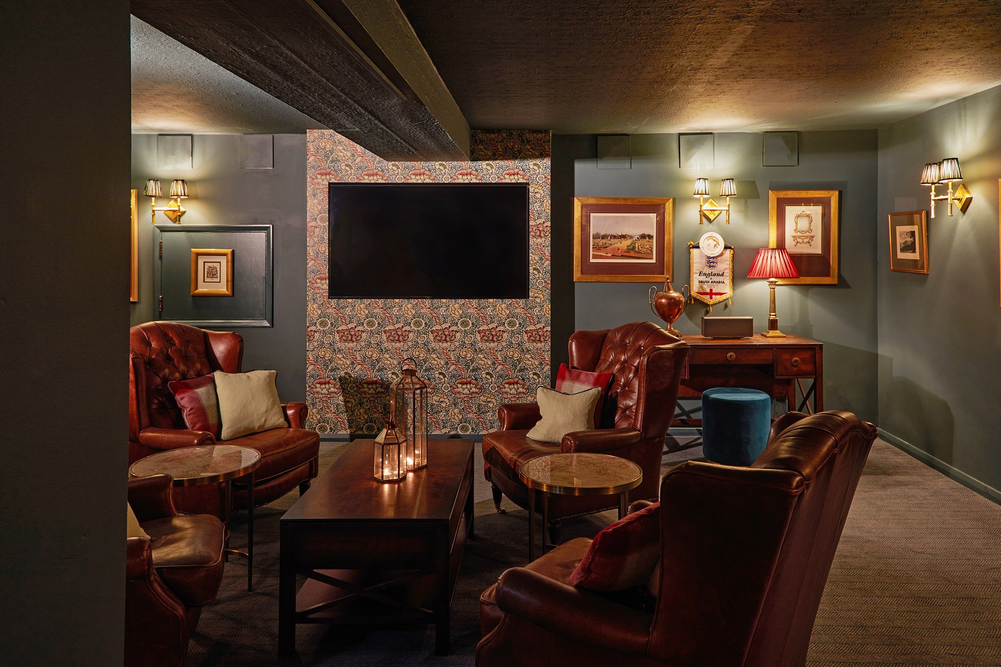 25_02_26_Burnham_Beeches_The_Den_086_LR_LIGHT_1_S