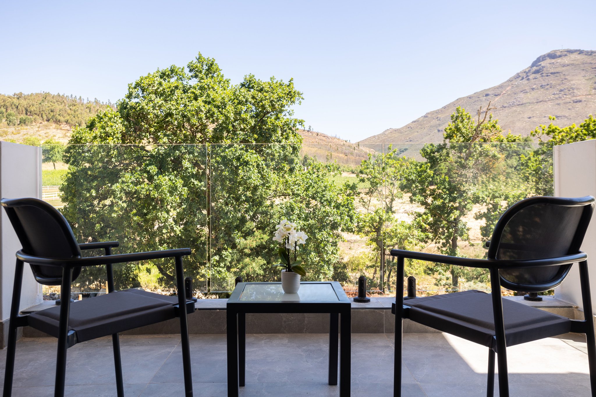 Standard_room_balcony_(3)_S